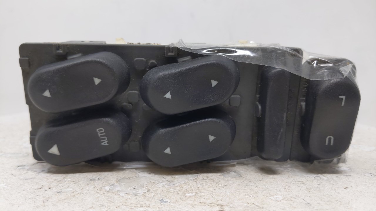 2001 Toyota Crown Driver Left Door Master Power Window Switch 46740 - Oemusedautoparts1.com