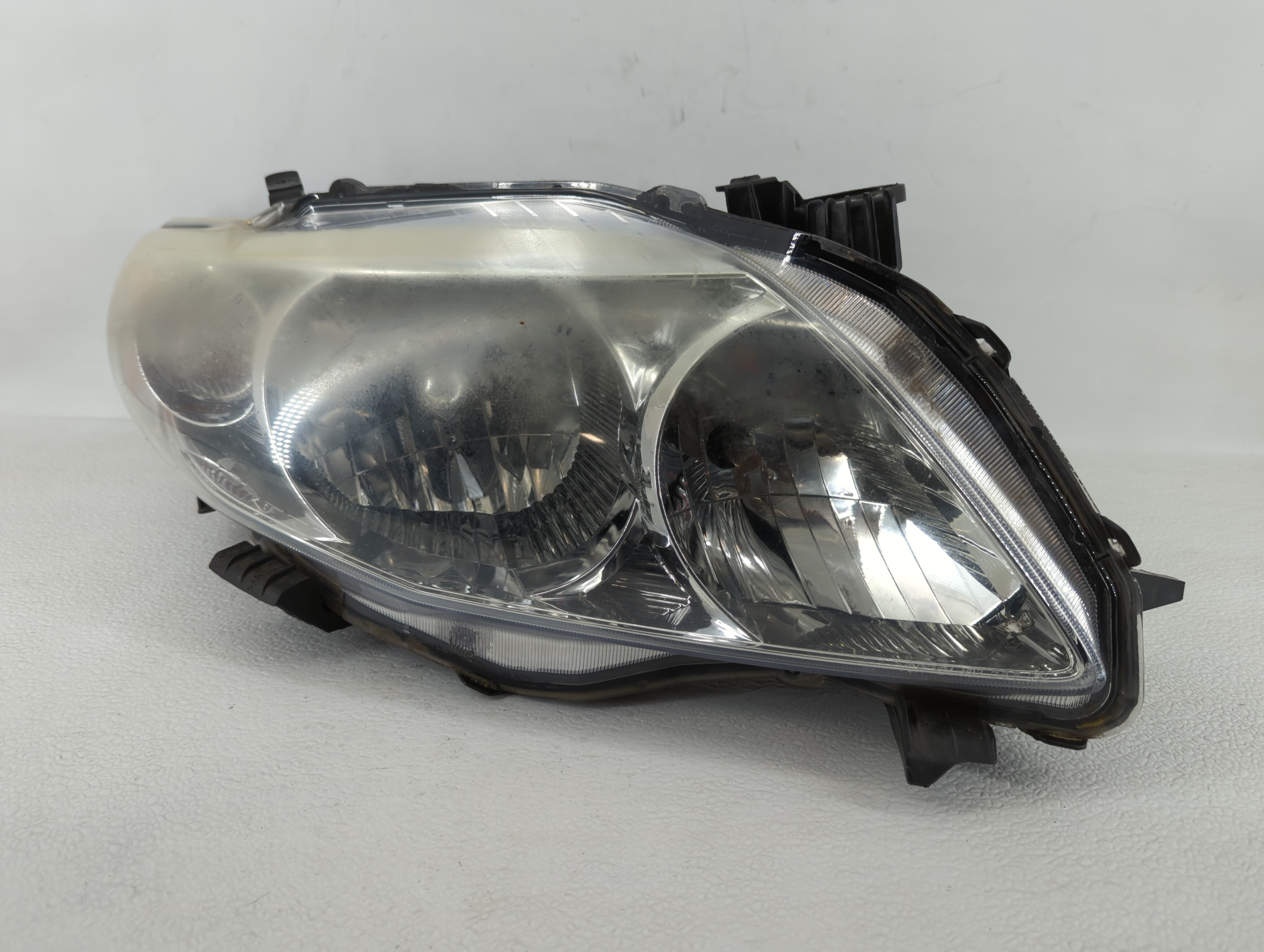2009-2010 Toyota Corolla Passenger Right Oem Head Light Headlight Lamp 467950 - Oemusedautoparts1.com