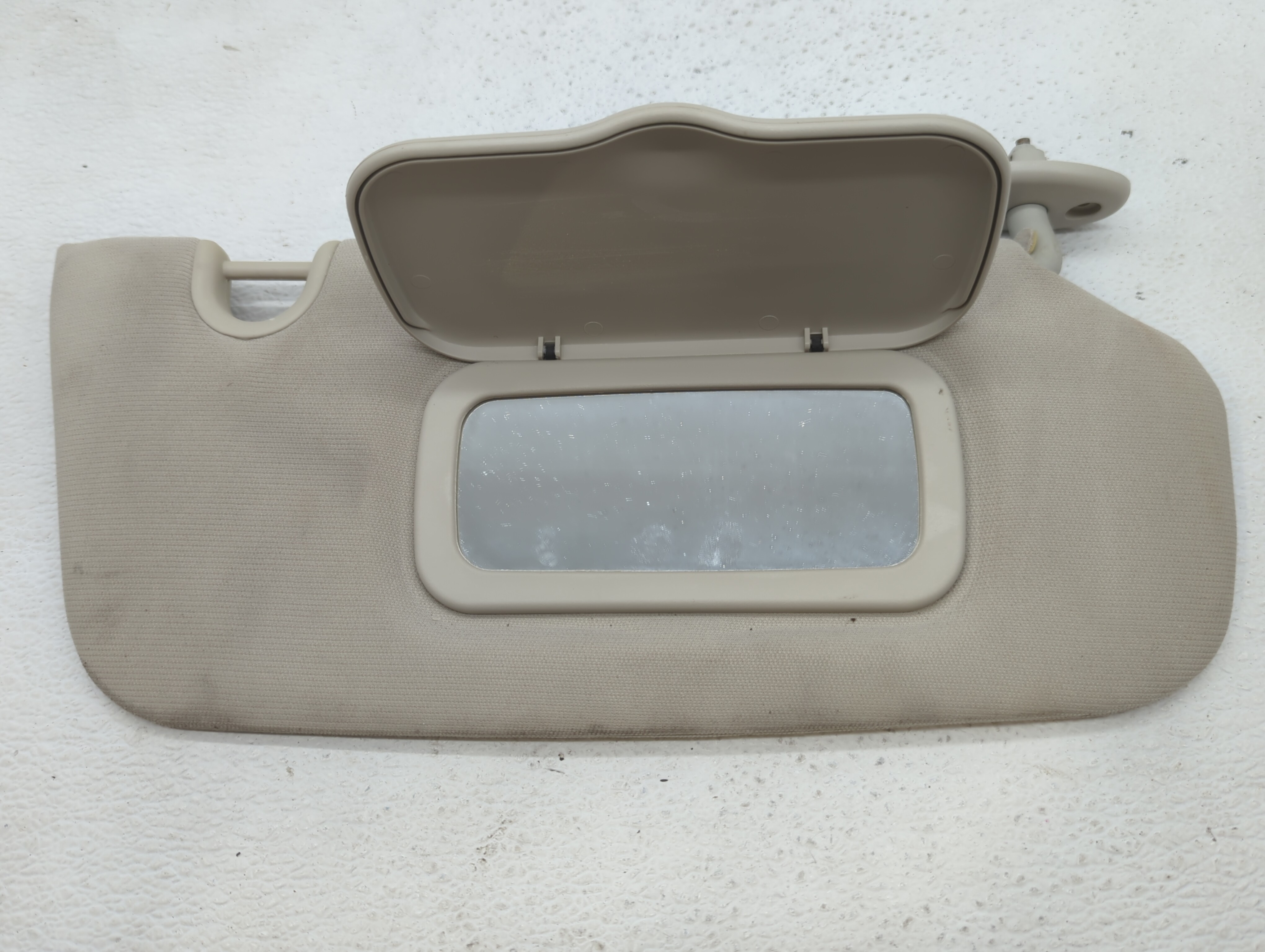 Picture of 2009-2012 Dodge Caliber Passenger Sun Visor Mirror Right Sunvisor 468138