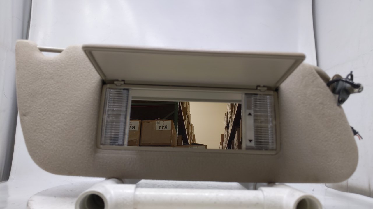 1994 Cadillac Deville Passenger Sun Visor Mirror Right Sunvisor Tan 46818 - Oemusedautoparts1.com