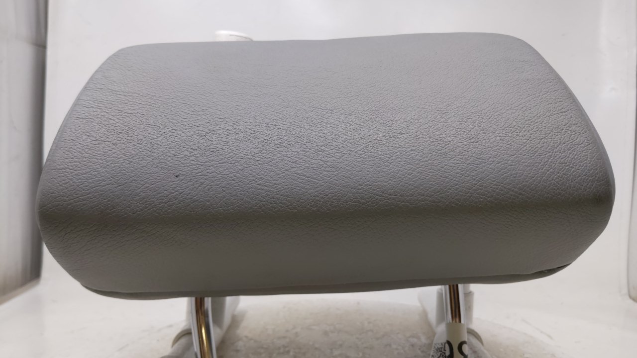Picture of 1997-2003 Bmw 540i Headrest Head Rest Rear Seat Gray 46866