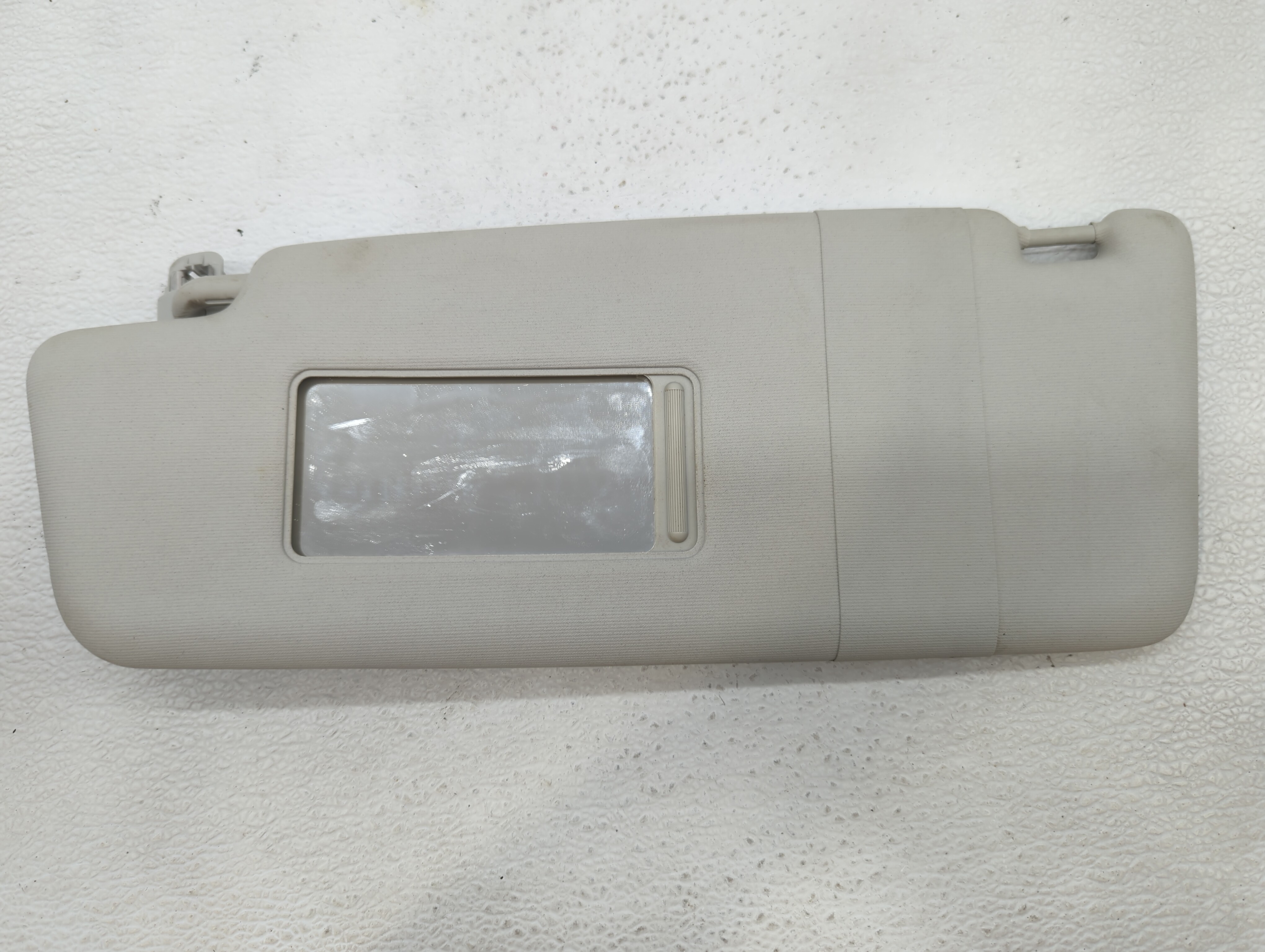 Picture of 2012-2020 Volkswagen Passat Driver Sun Visor Mirror Left Sunvisor 468773