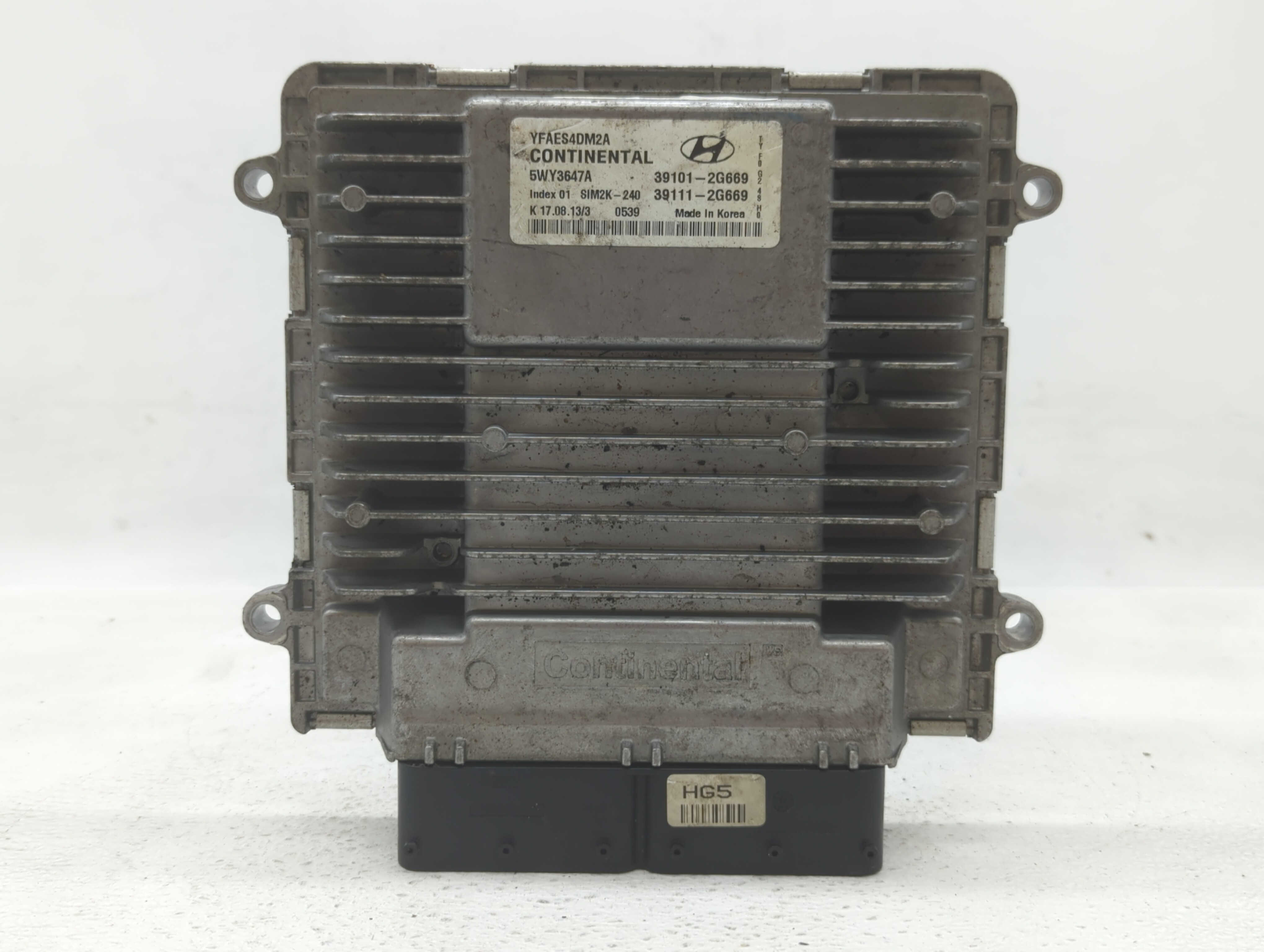 Picture of 2011-2014 Hyundai Sonata Engine Computer Ecu Pcm Ecm Pcu Oem 470850