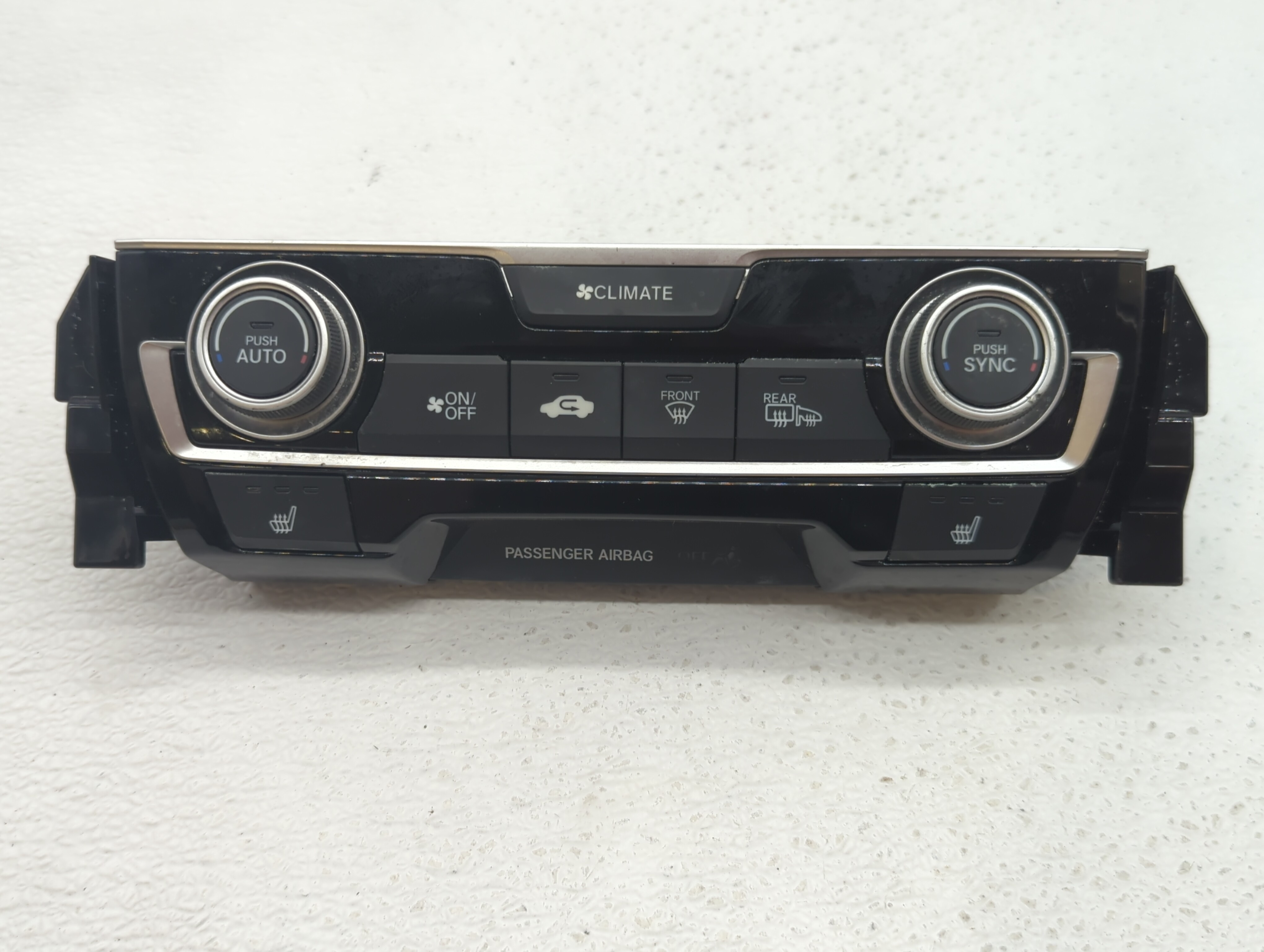 Picture of 2016-2018 Honda Civic Ac Heater Climate Control Temperature Oem 472283