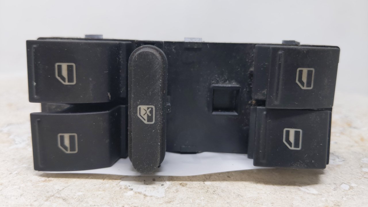 Picture of 2006-2013 Volkswagen Golf Driver Left Door Master Power Window Switch 47315