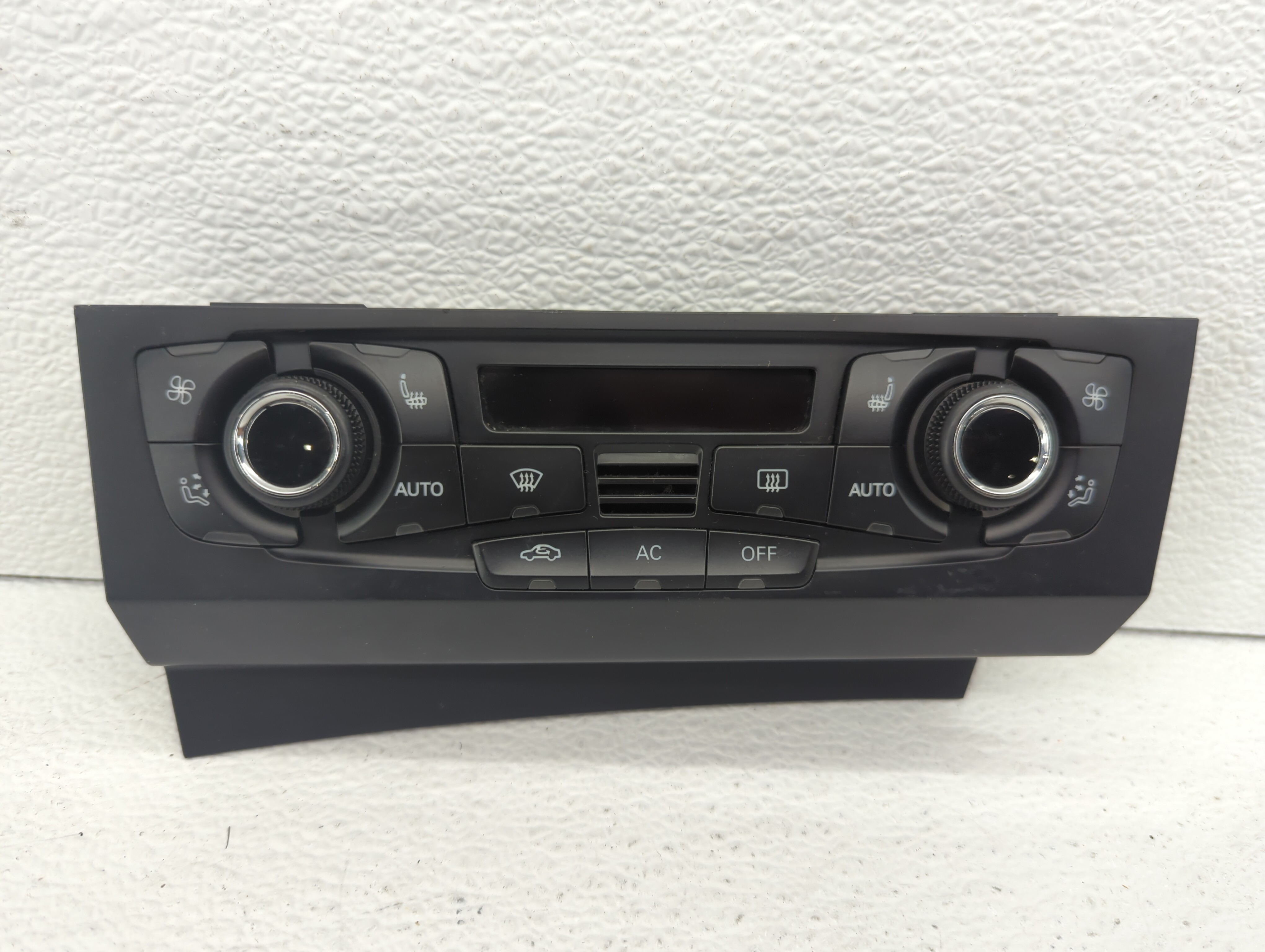 Picture of 2009-2012 Audi A4 Ac Heater Climate Control Temperature Oem 473671