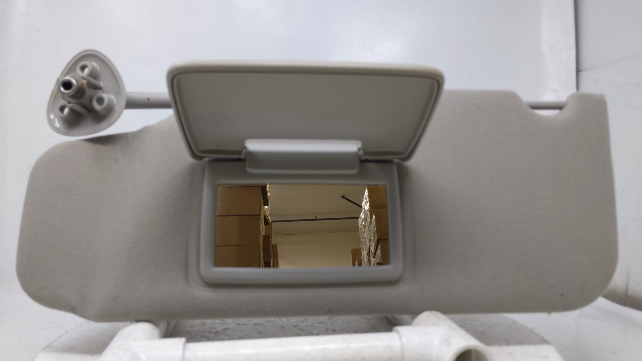 2008-2009 Ford Taurus Driver Left Sun Visor Sunvisor Gray 47395 - Oemusedautoparts1.com