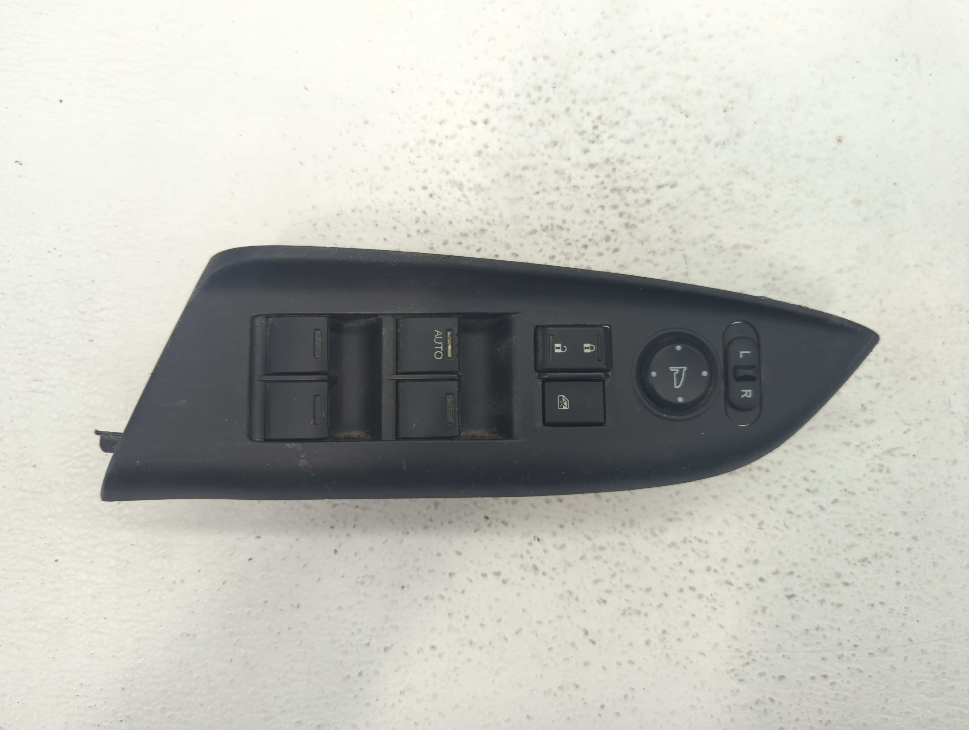 Picture of 2015-2020 Honda Fit Driver Left Door Master Power Window Switch 474019