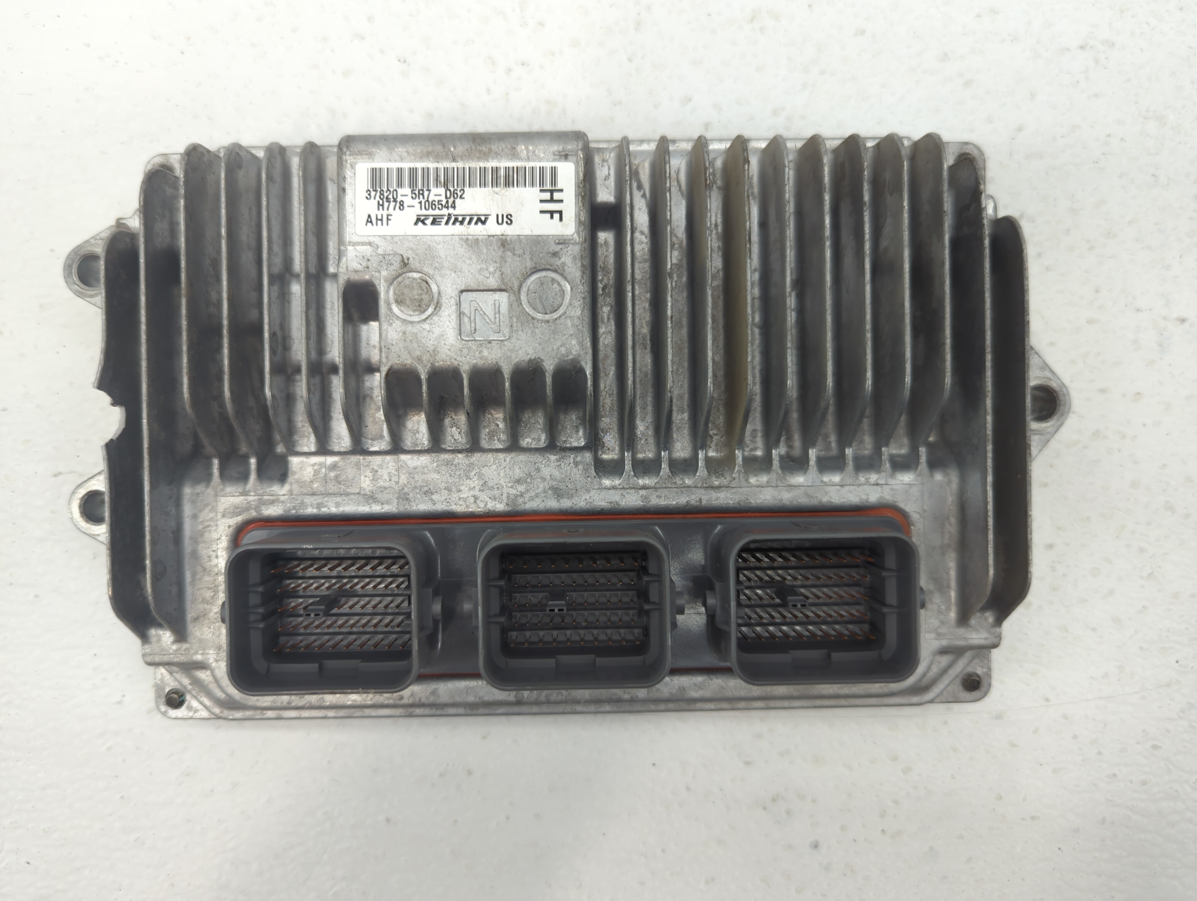 Picture of 2017-2017 Honda Fit Engine Computer Ecu Pcm Ecm Pcu Oem 37820-5r7-d62 474157