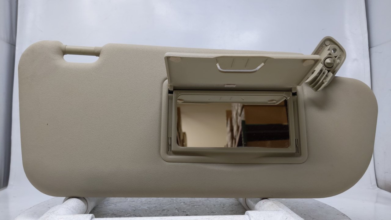 2004-2009 Mazda 3 Passenger Right Sun Visor Sunvisor Tan 47424 - Oemusedautoparts1.com