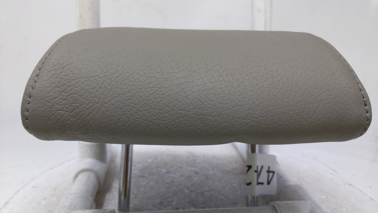 2004 Suzuki Verona Headrest Head Rest Rear Center Seat Gray 47427 - Oemusedautoparts1.com