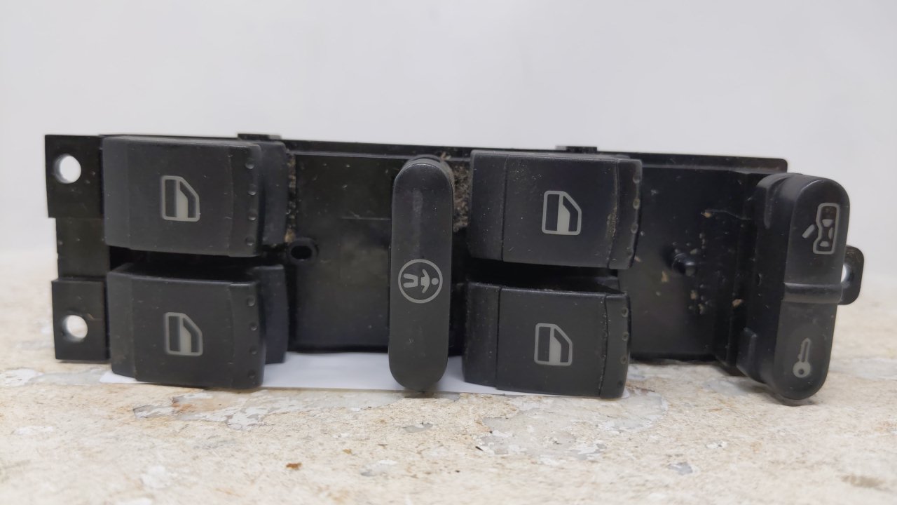 2009-2015 Volkswagen Golf 11 Driver Left Door Master Power Window Switch 47518 - Oemusedautoparts1.com