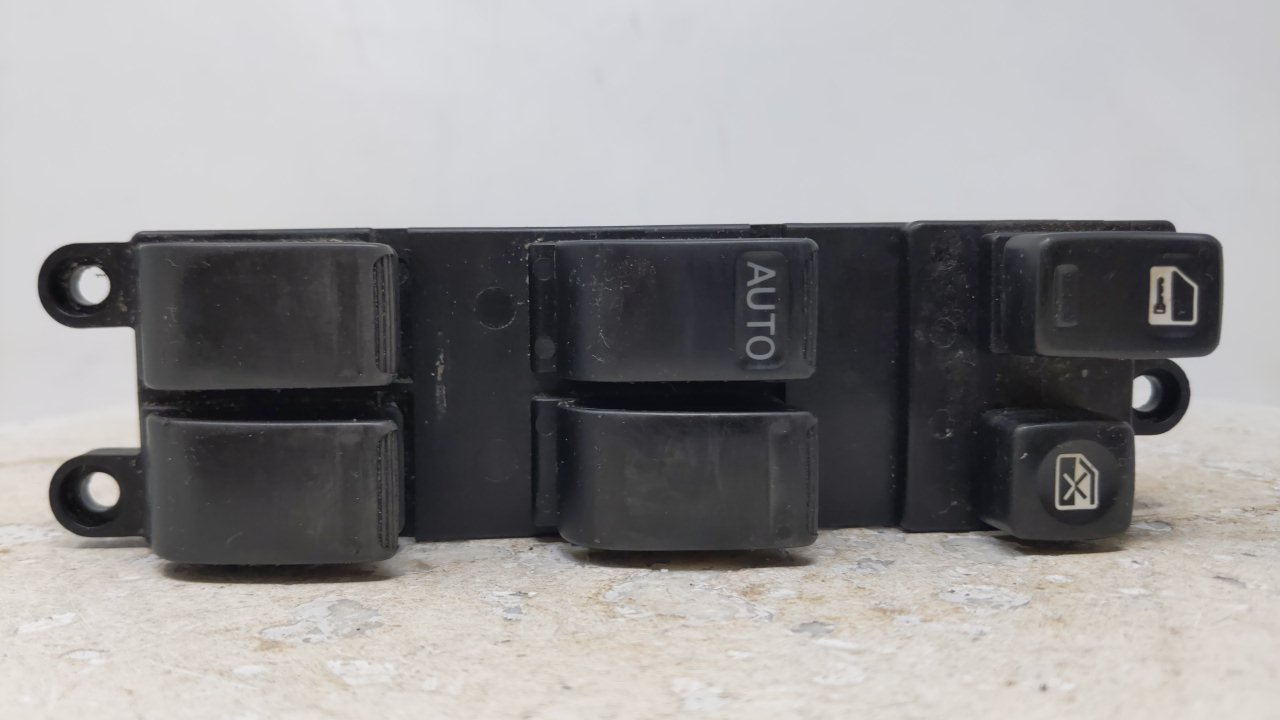 2004 Nissan Sentra Driver Left Door Master Power Window Switch 47580 - Oemusedautoparts1.com