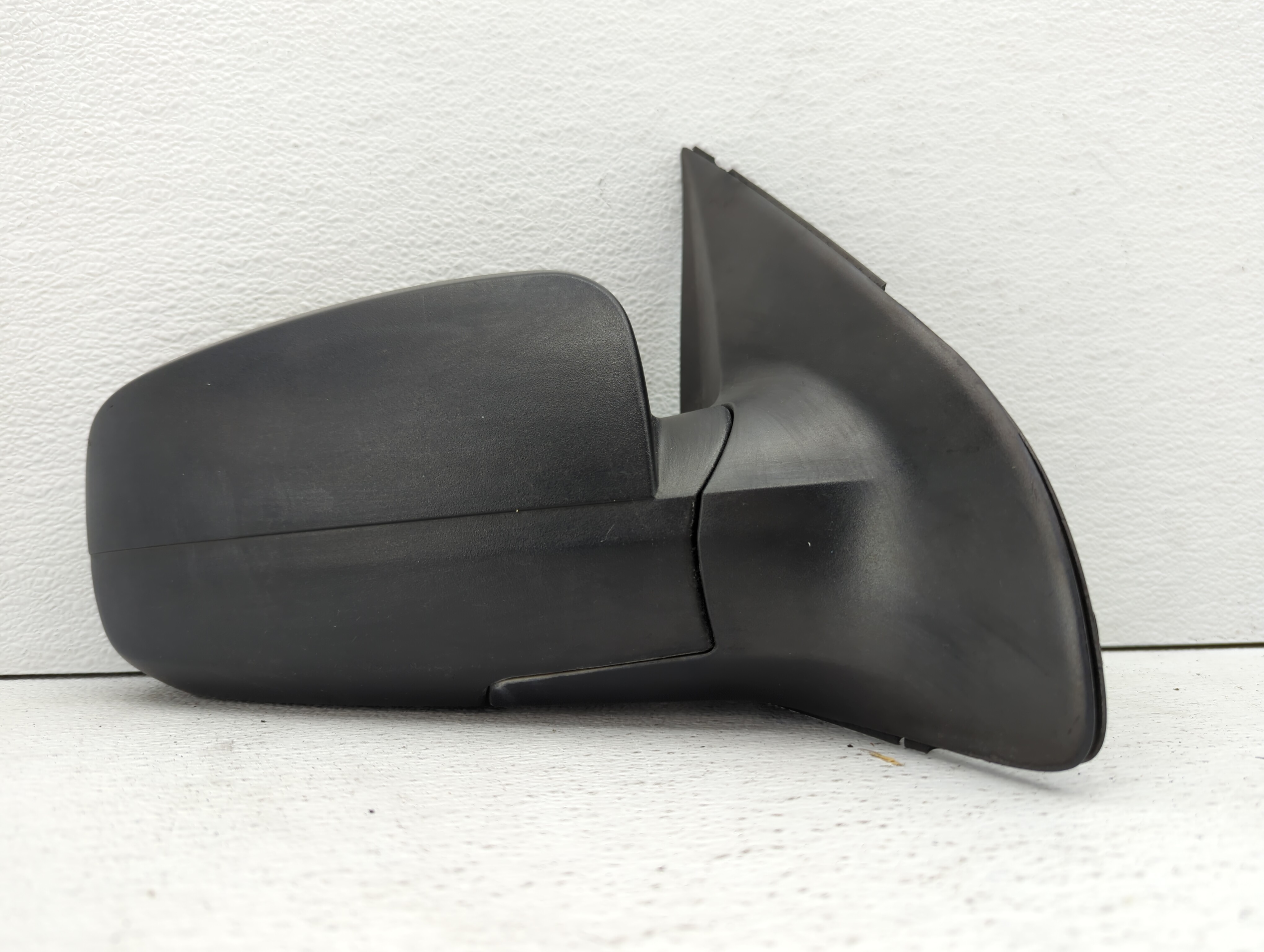 2003-2009 Kia Sorento Passenger Right Side View Power Door Mirror Black 475811 - Oemusedautoparts1.com