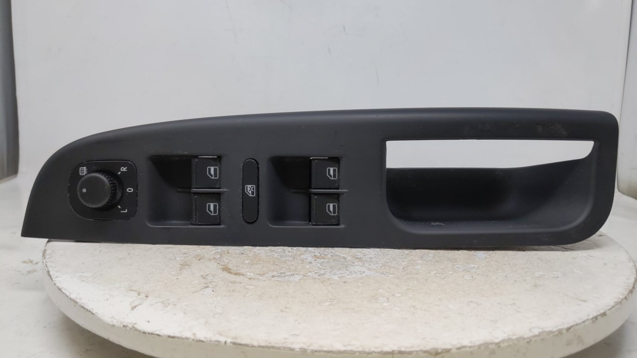 Picture of 2009-2014 Citroën 11 Driver Left Door Master Power Window Switch 47598