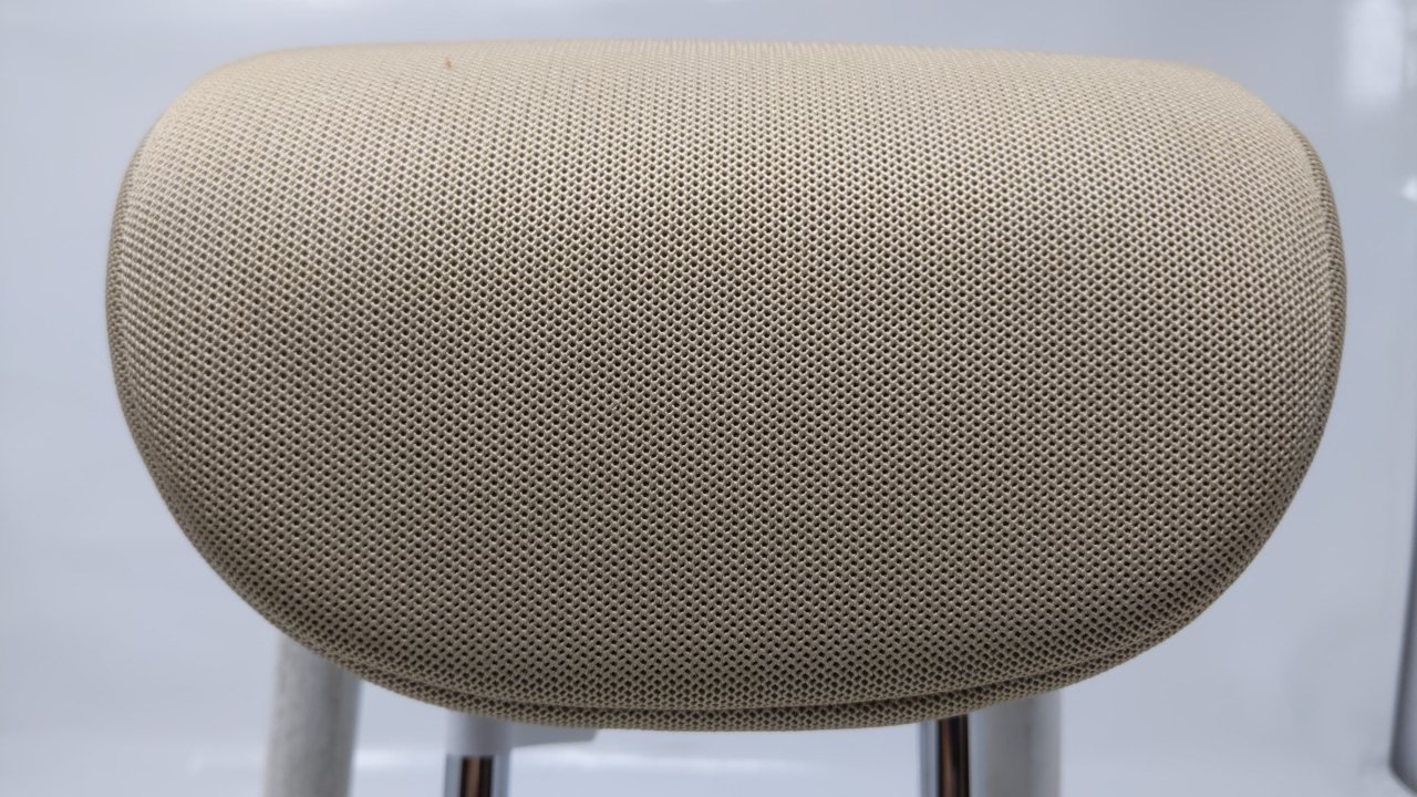 Picture of 2007-2011 Kia Rondo Headrest Head Rest Rear Seat Tan 47646