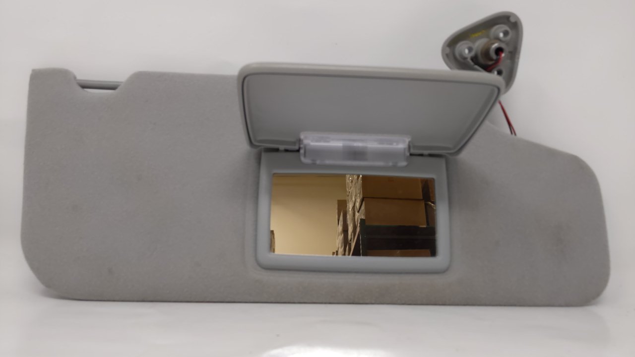 2005-2007 Ford Freestyle Passenger Sun Visor Mirror Right Sunvisor Gray 47726 - Oemusedautoparts1.com