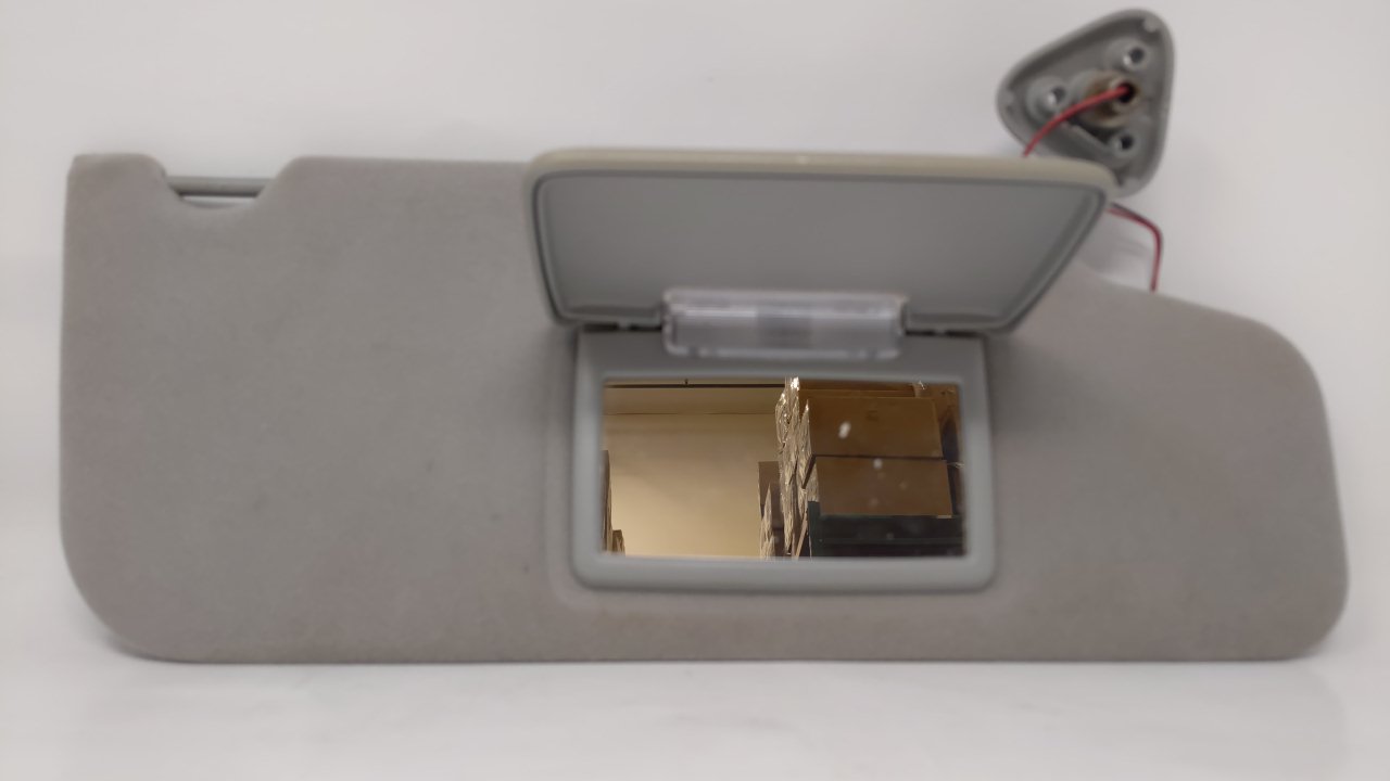 Picture of 2005 Ford Five Hundred Passenger Right Sun Visor Sunvisor Gray 47739