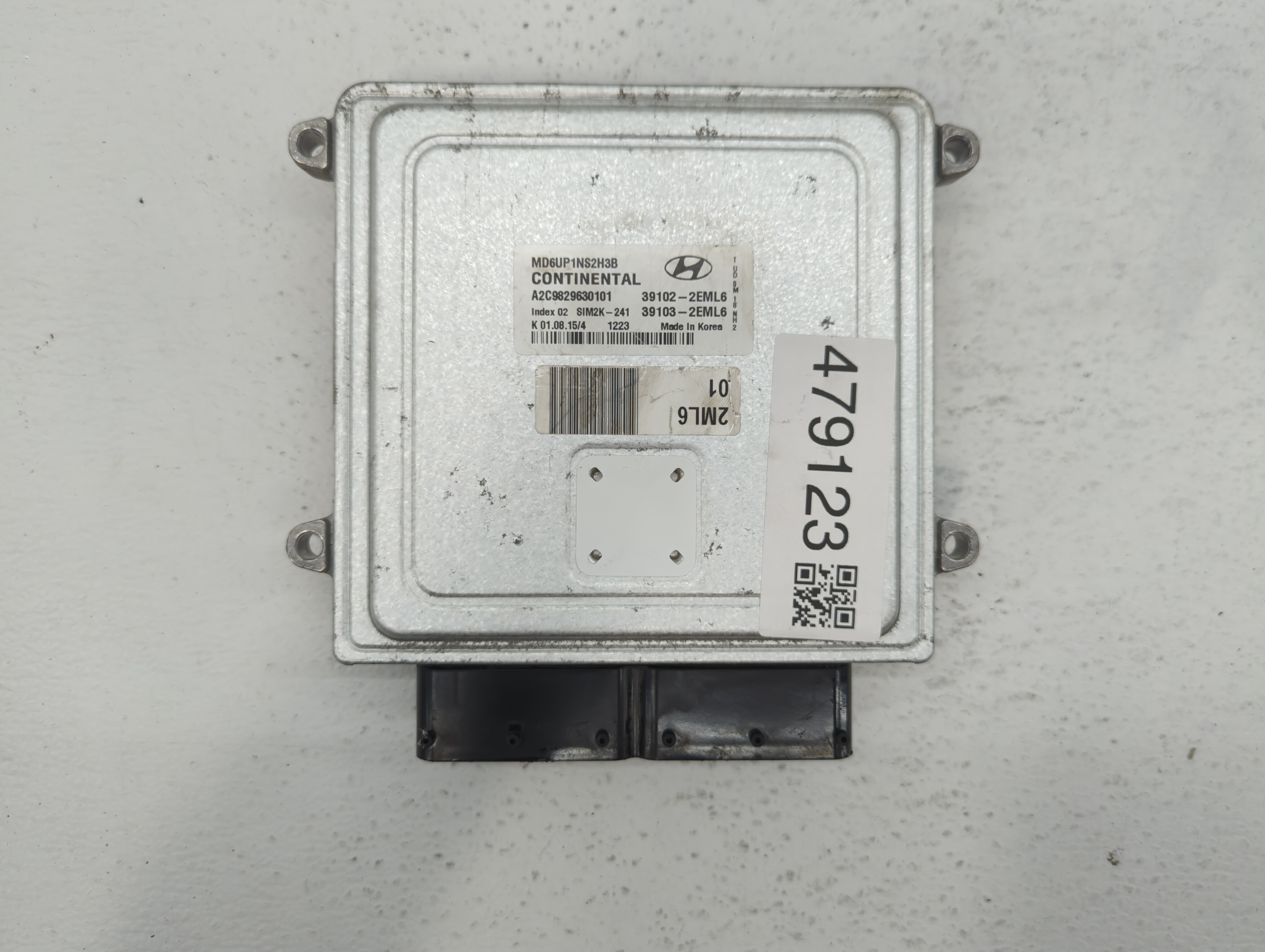 Picture of 2014-2016 Hyundai Elantra Engine Computer Ecu Pcm Ecm Pcu Oem 479123