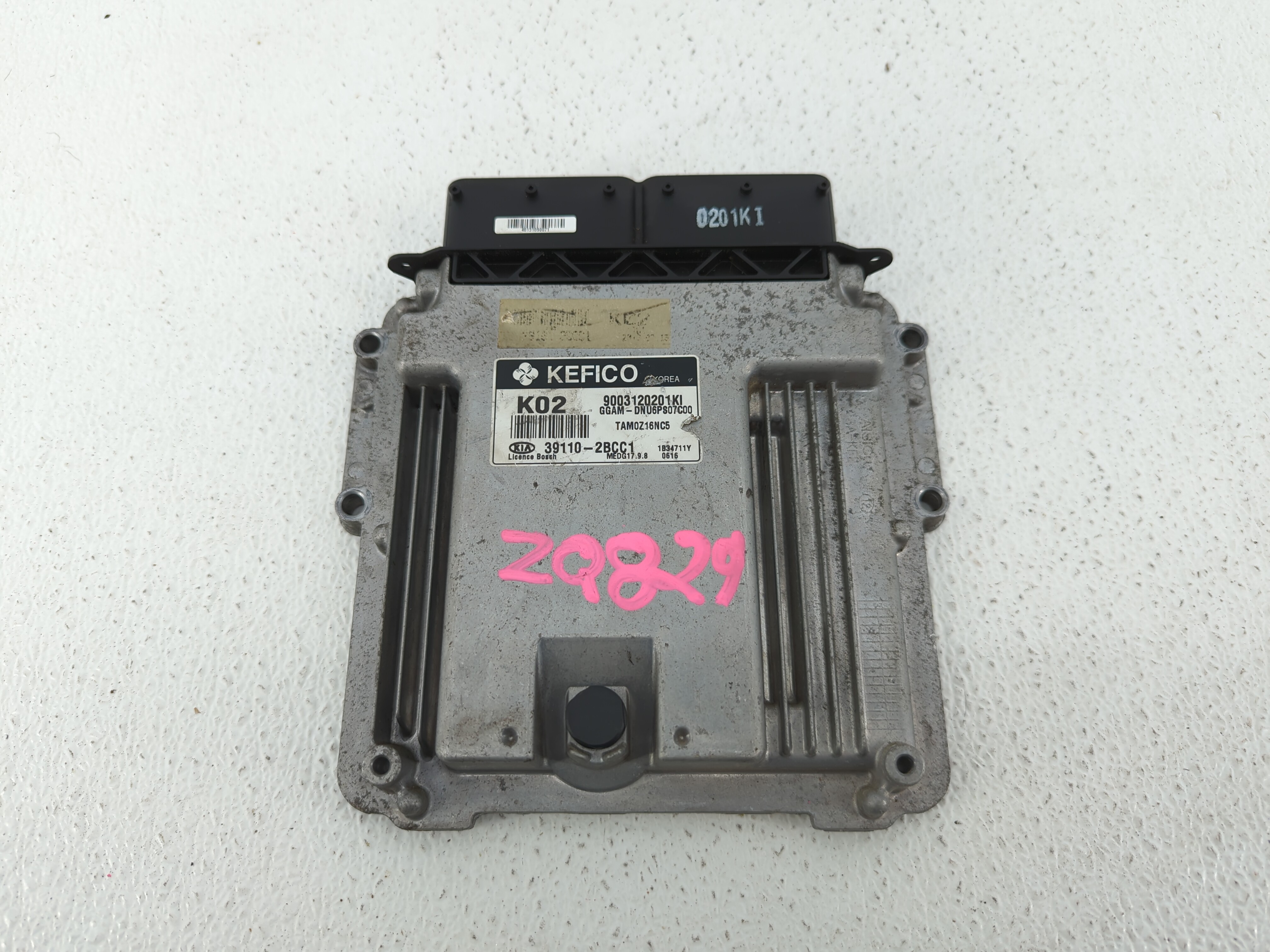 Picture of 2013-2013 Kia Soul Engine Computer Ecu Pcm Ecm Pcu Oem 39110-2bcc1 481525