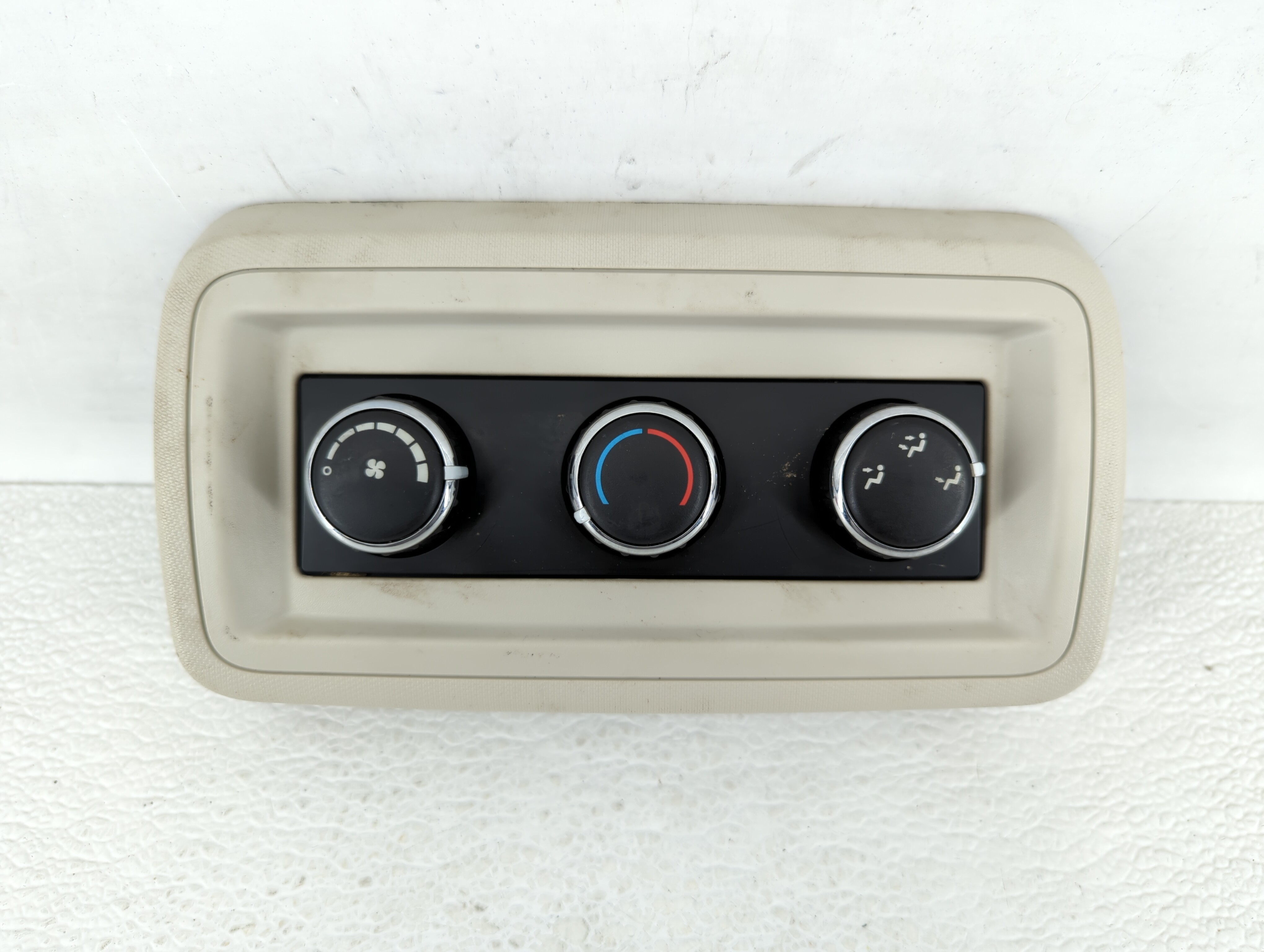Picture of Dodge Caravan Ac Heater Roof Climate Control Temperature Oem 483081