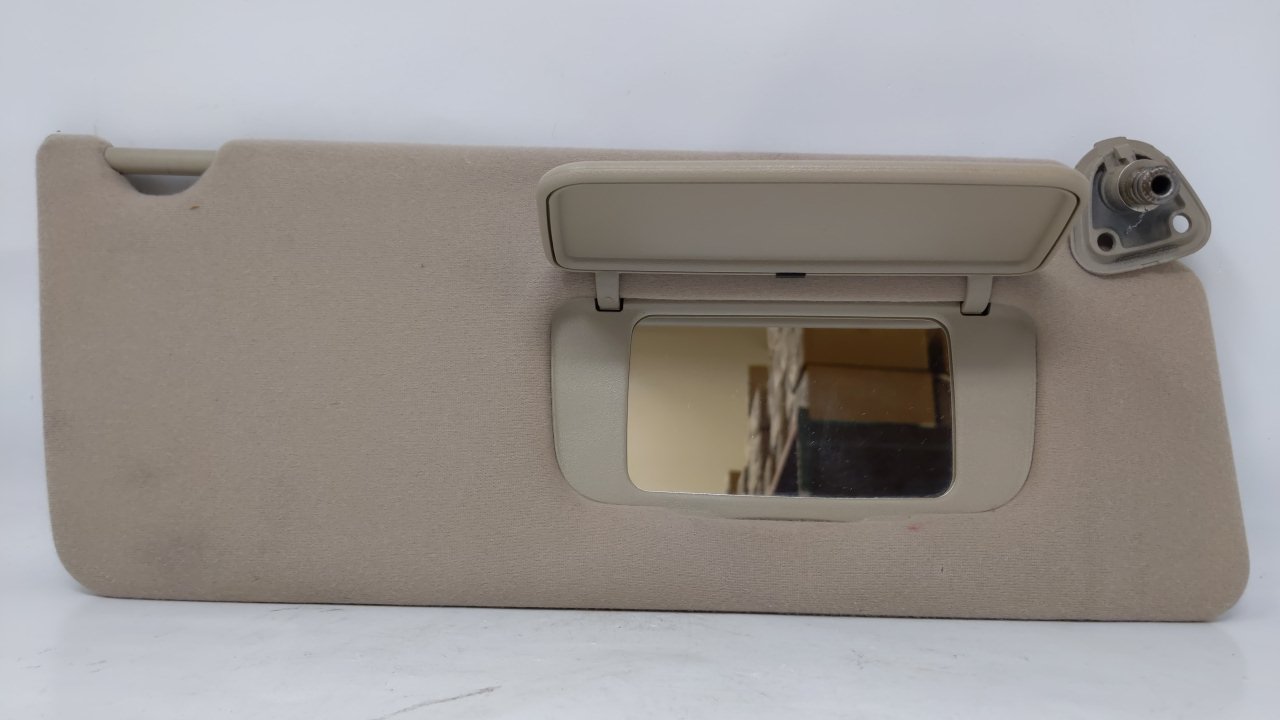 2002-2006 Toyota Camry Passenger Right Sun Visor Sunvisor Tan 125580 - Oemusedautoparts1.com