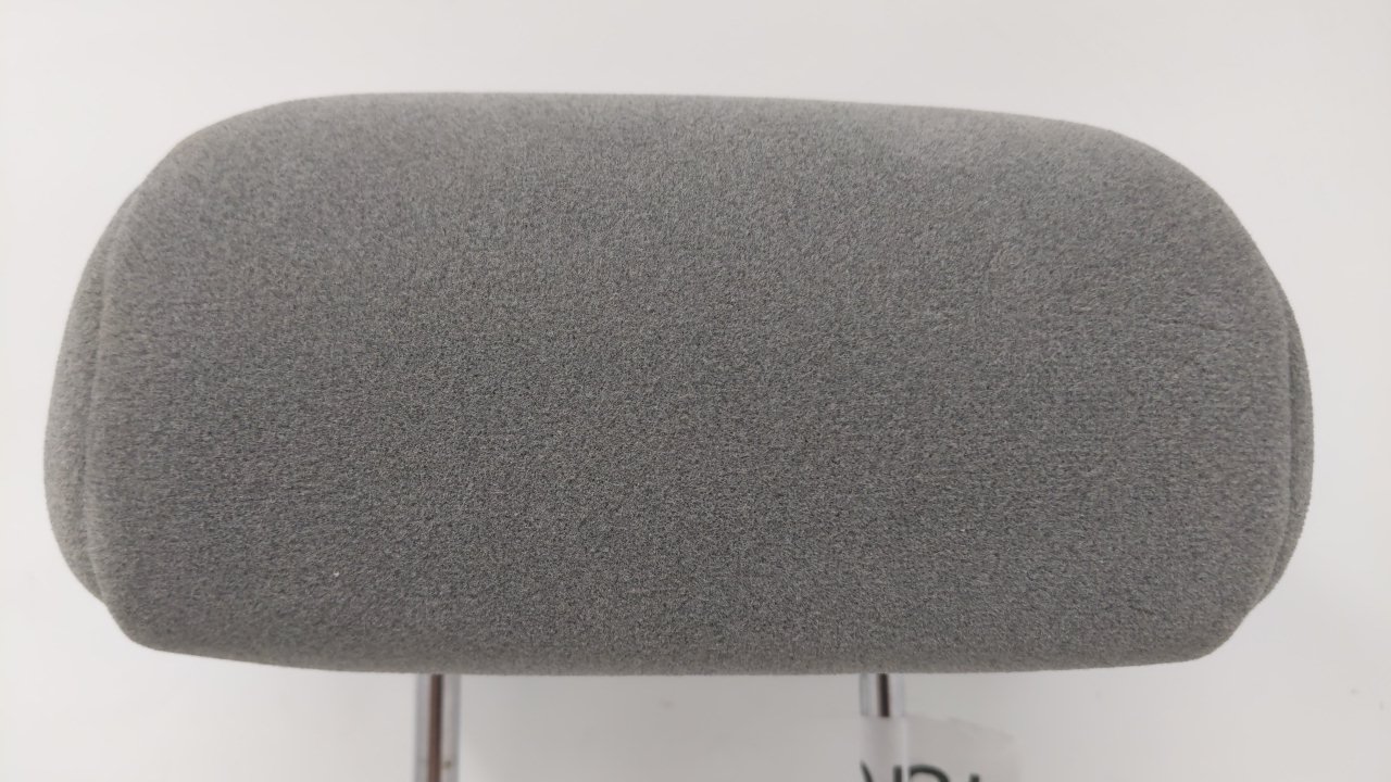 Picture of 2004-2008 Suzuki Forenza Headrest Head Rest Rear Center Seat Gray 48408