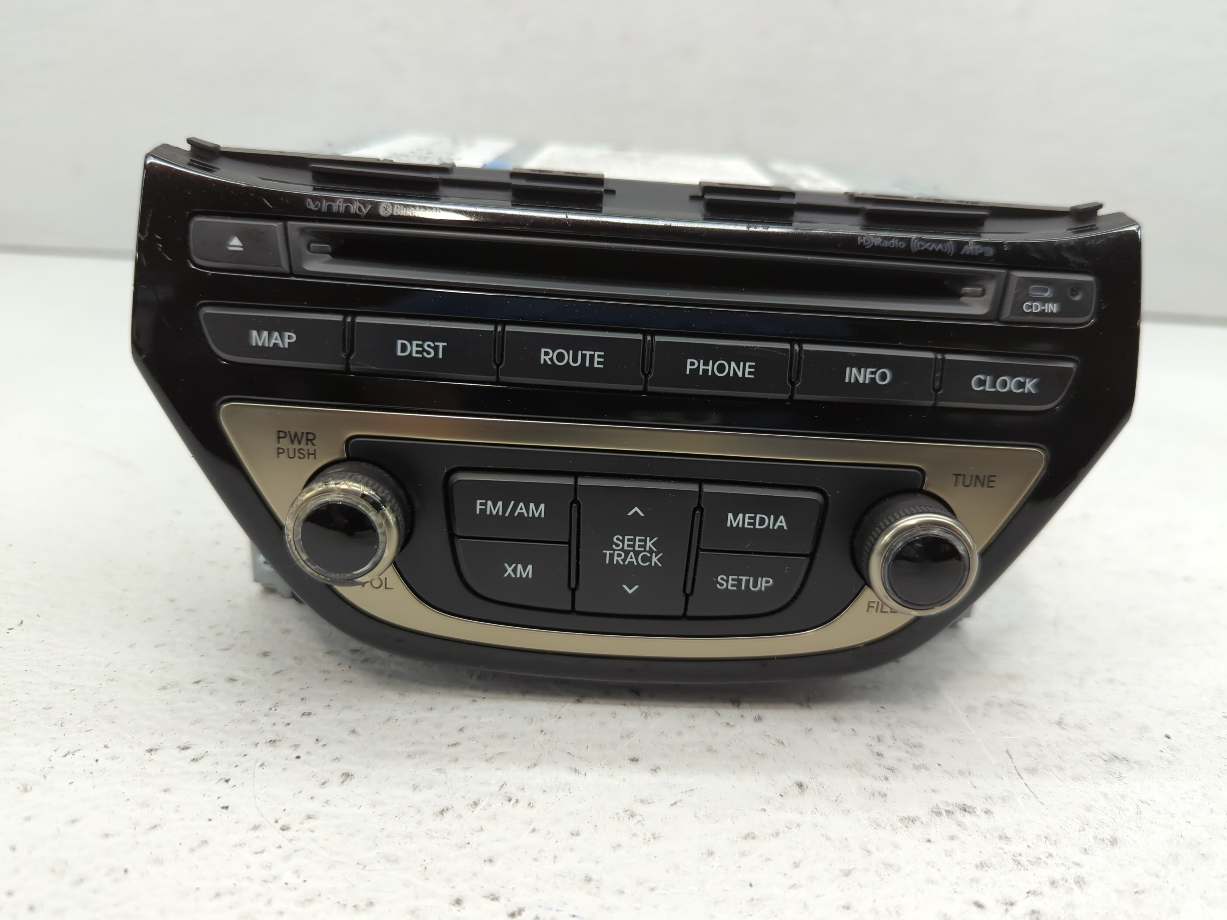 2013-2015 Hyundai Genesis Am Fm Cd Player Radio Receiver 485139 - Oemusedautoparts1.com