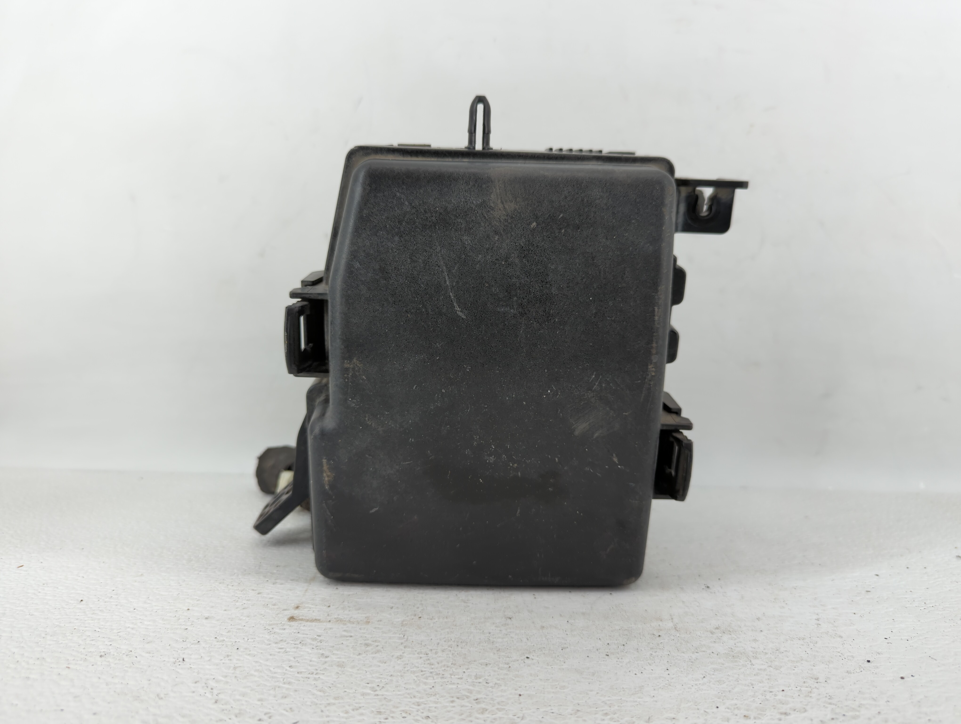 2011-2013 Kia Optima Fusebox Fuse Box Relay Module 485594 - Oemusedautoparts1.com