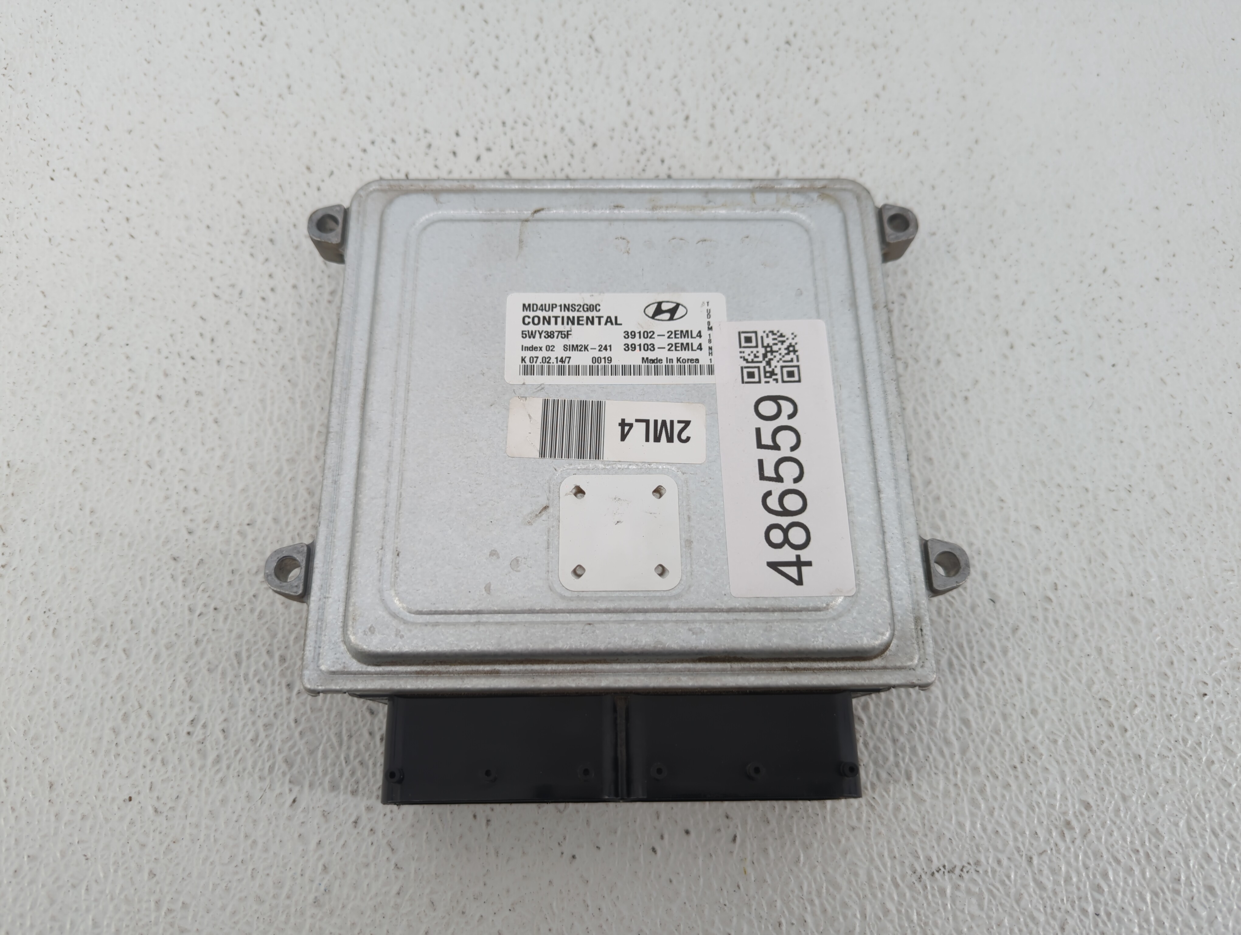 Picture of 2014-2016 Hyundai Elantra Engine Computer Ecu Pcm Ecm Pcu Oem 486559