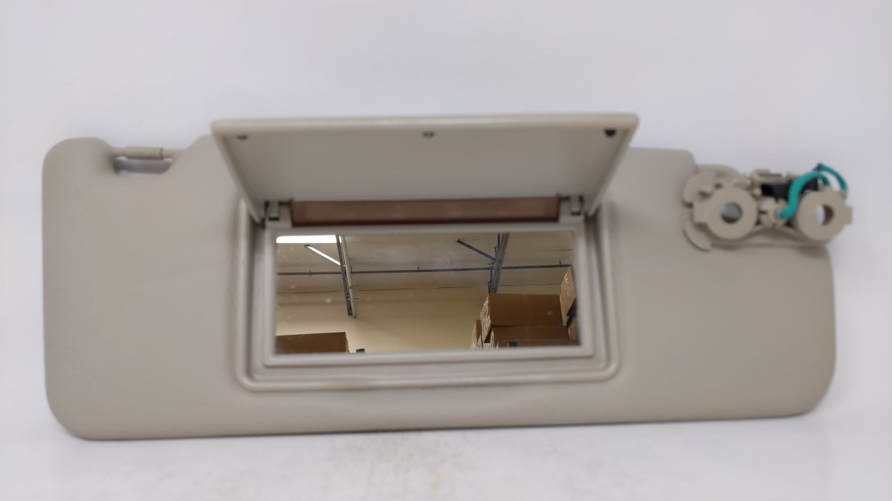 1999-2006 Volvo S80 Passenger Right Sun Visor Sunvisor Tan 48672 - Oemusedautoparts1.com