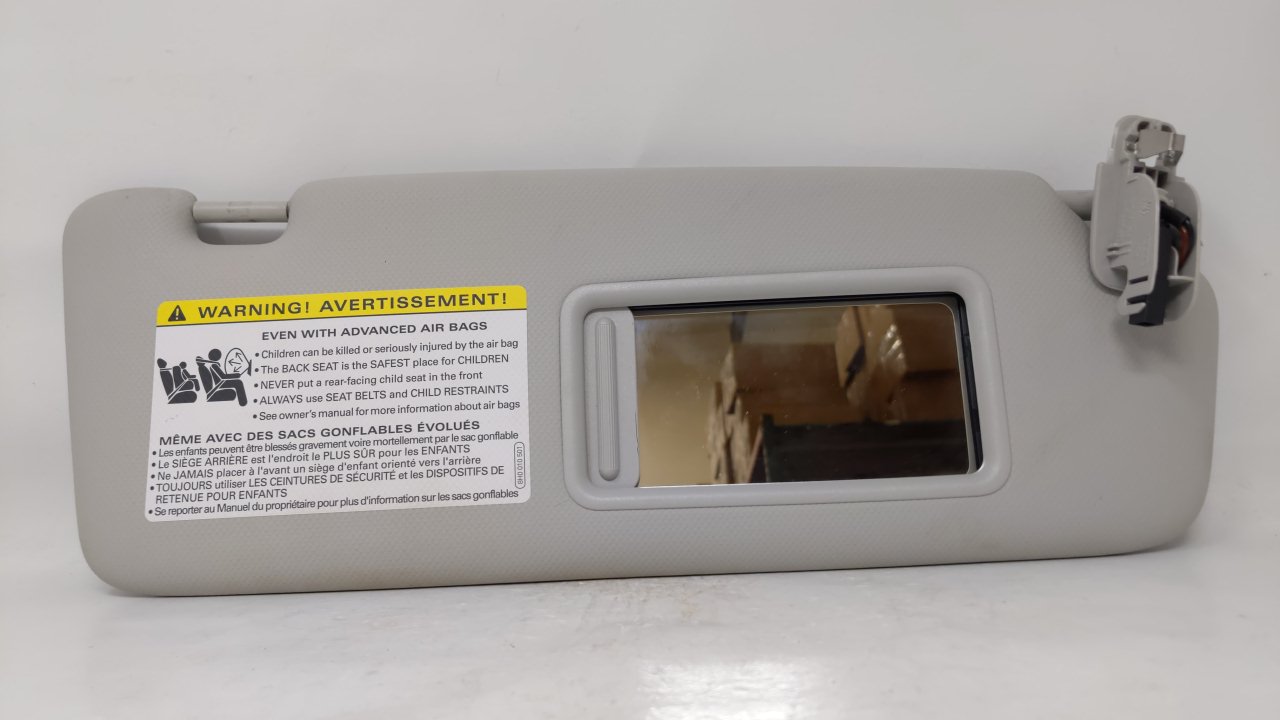 Picture of 2009 Audi A4 Passenger Right Sun Visor Sunvisor Gray 48675