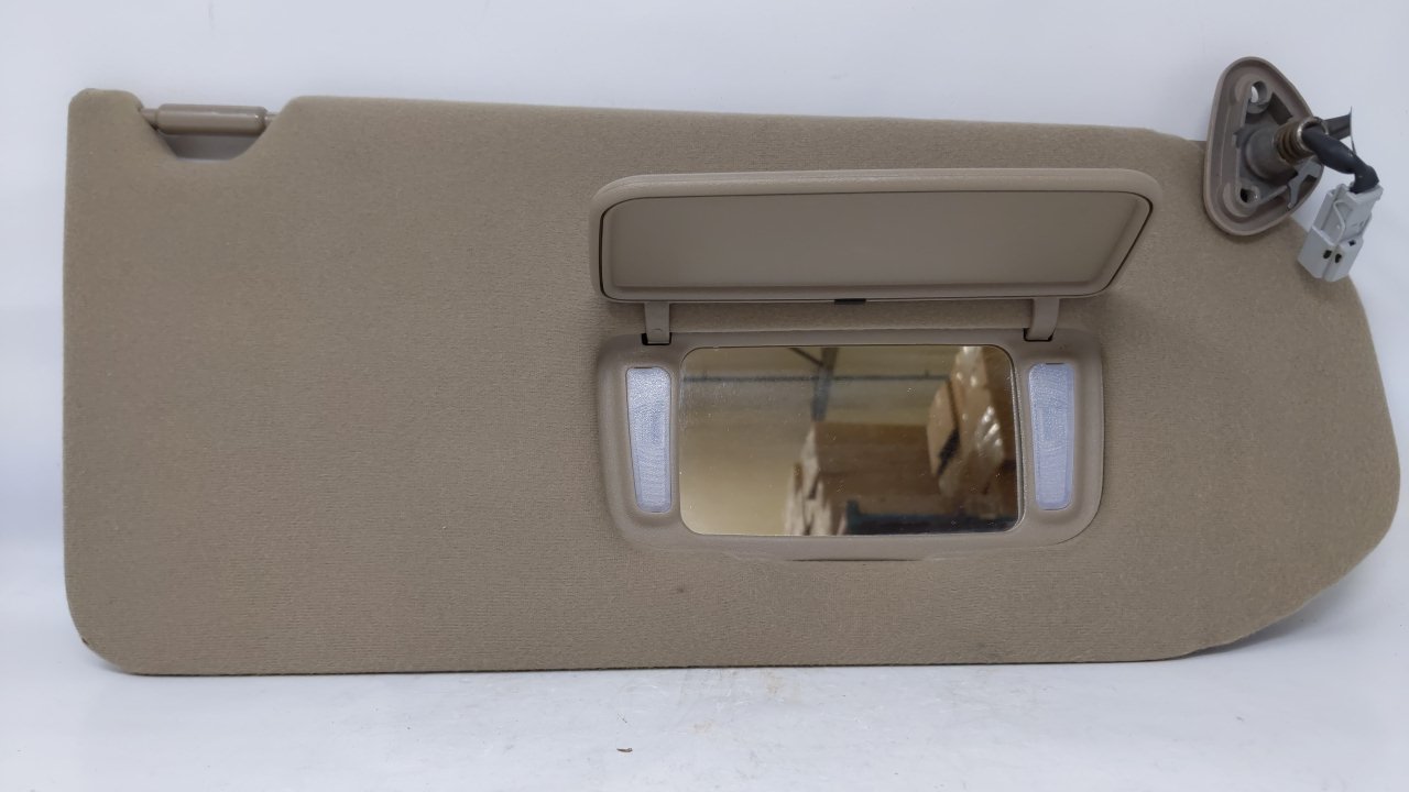 1999 Honda Odyssey Passenger Sun Visor Mirror Right Sunvisor Tan 48685 - Oemusedautoparts1.com