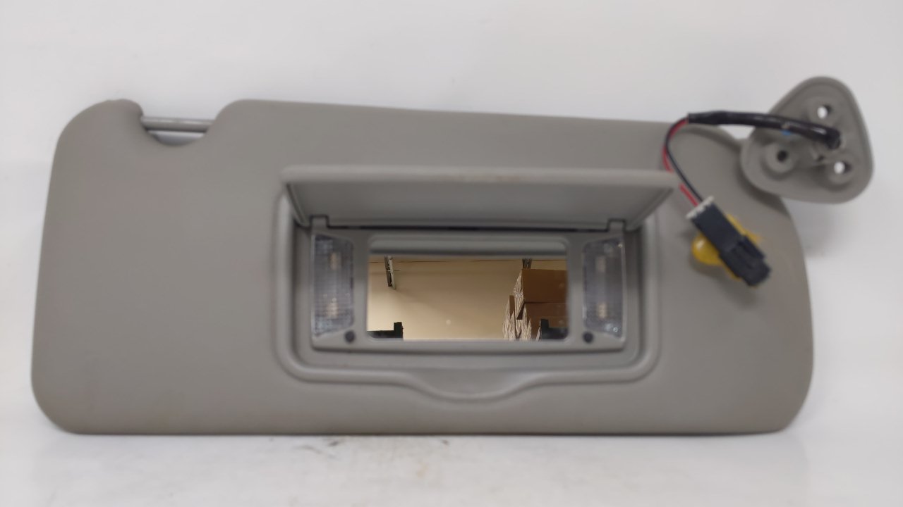 2003 Cadillac Cts Passenger Sun Visor Mirror Right Sunvisor Gray 48785 - Oemusedautoparts1.com