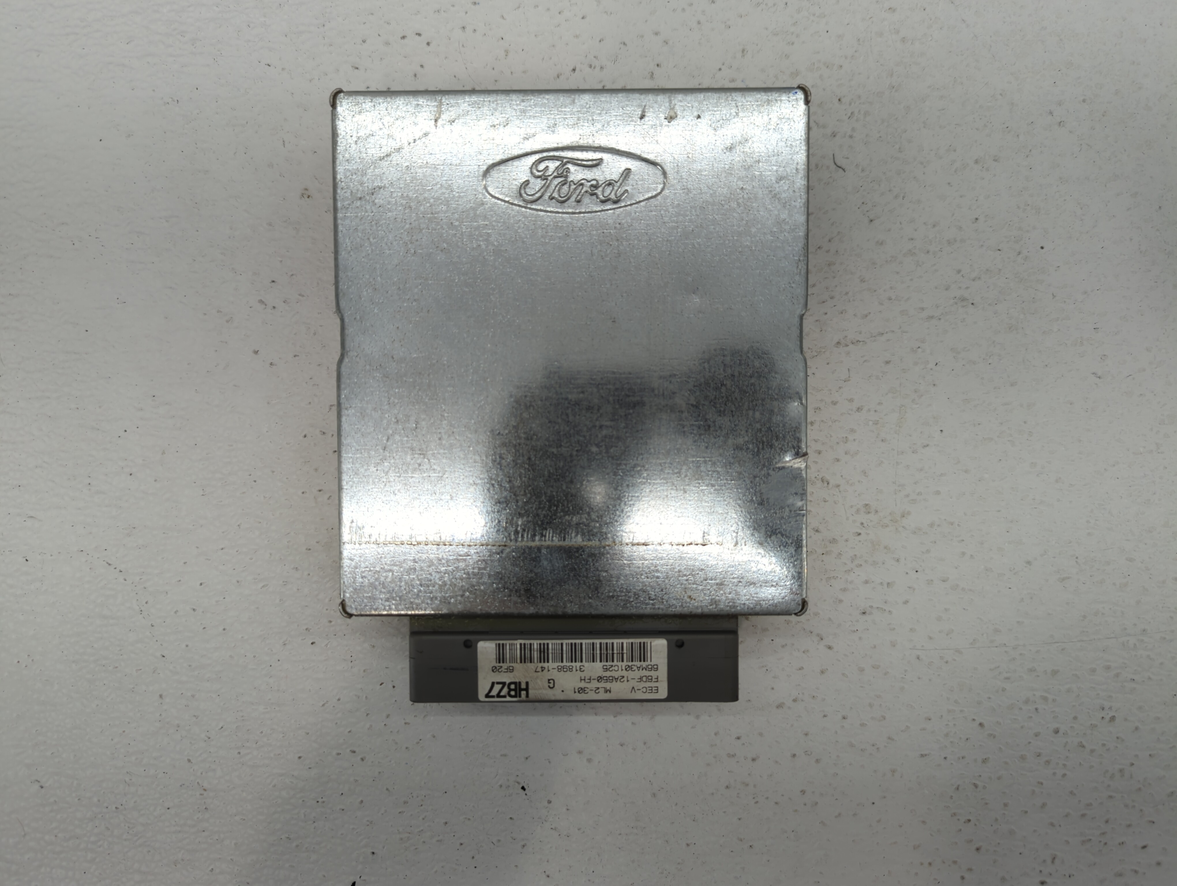 Picture of 1996-1996 Ford Taurus Engine Computer Ecu Pcm Ecm Pcu Oem F6df-12a650-fh 488082