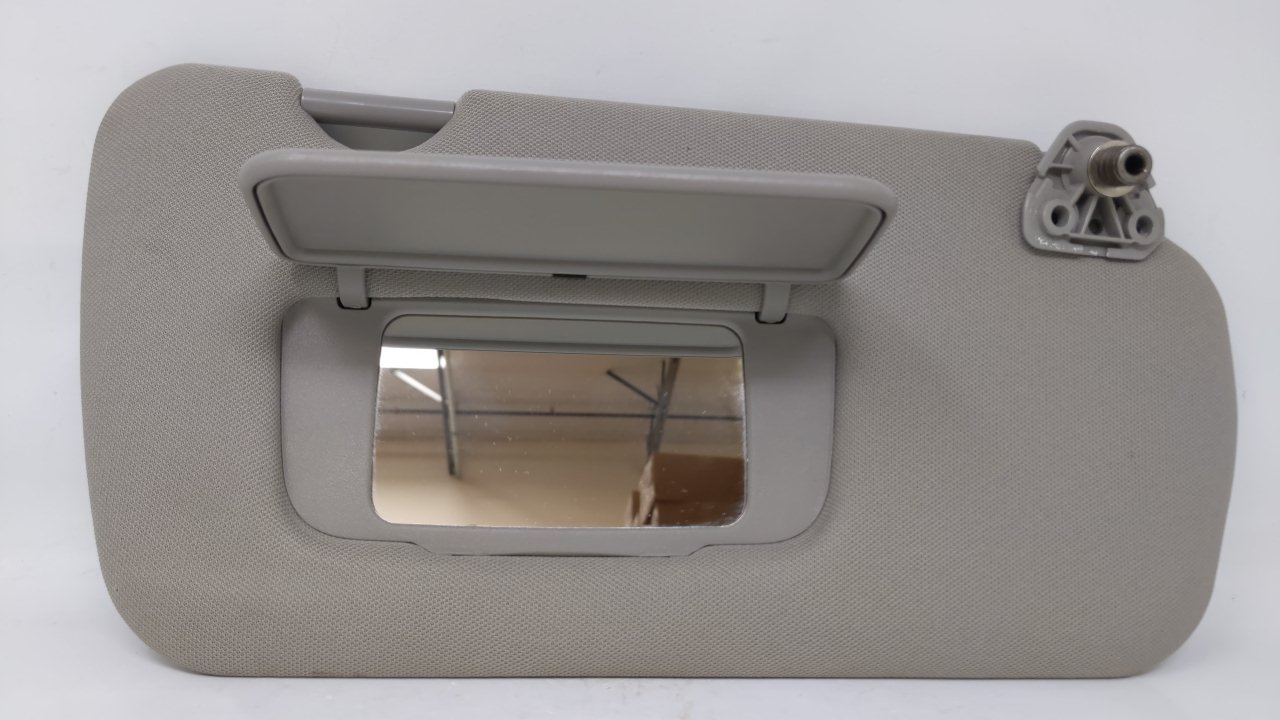 2000 Infiniti I35 Passenger Sun Visor Mirror Right Sunvisor Gray 48843 - Oemusedautoparts1.com