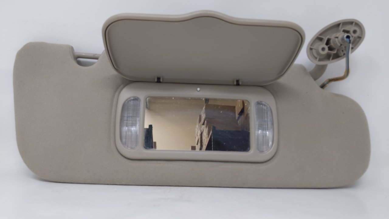 2002 Jeep Liberty Passenger Right Sun Visor Sunvisor Beige 48849 - Oemusedautoparts1.com