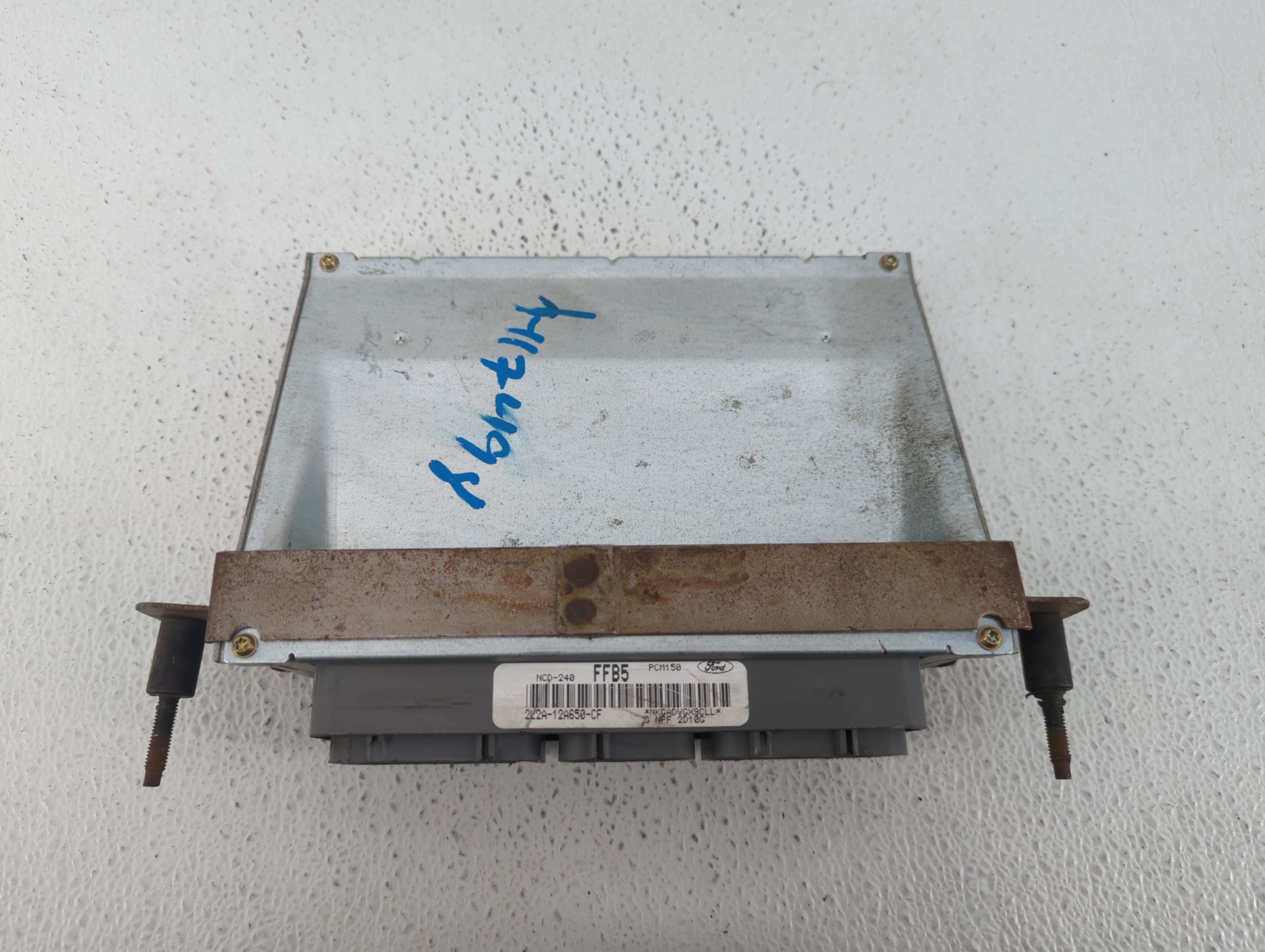 Picture of 2002-2002 Ford Explorer Engine Computer Ecu Pcm Ecm Pcu Oem 488523