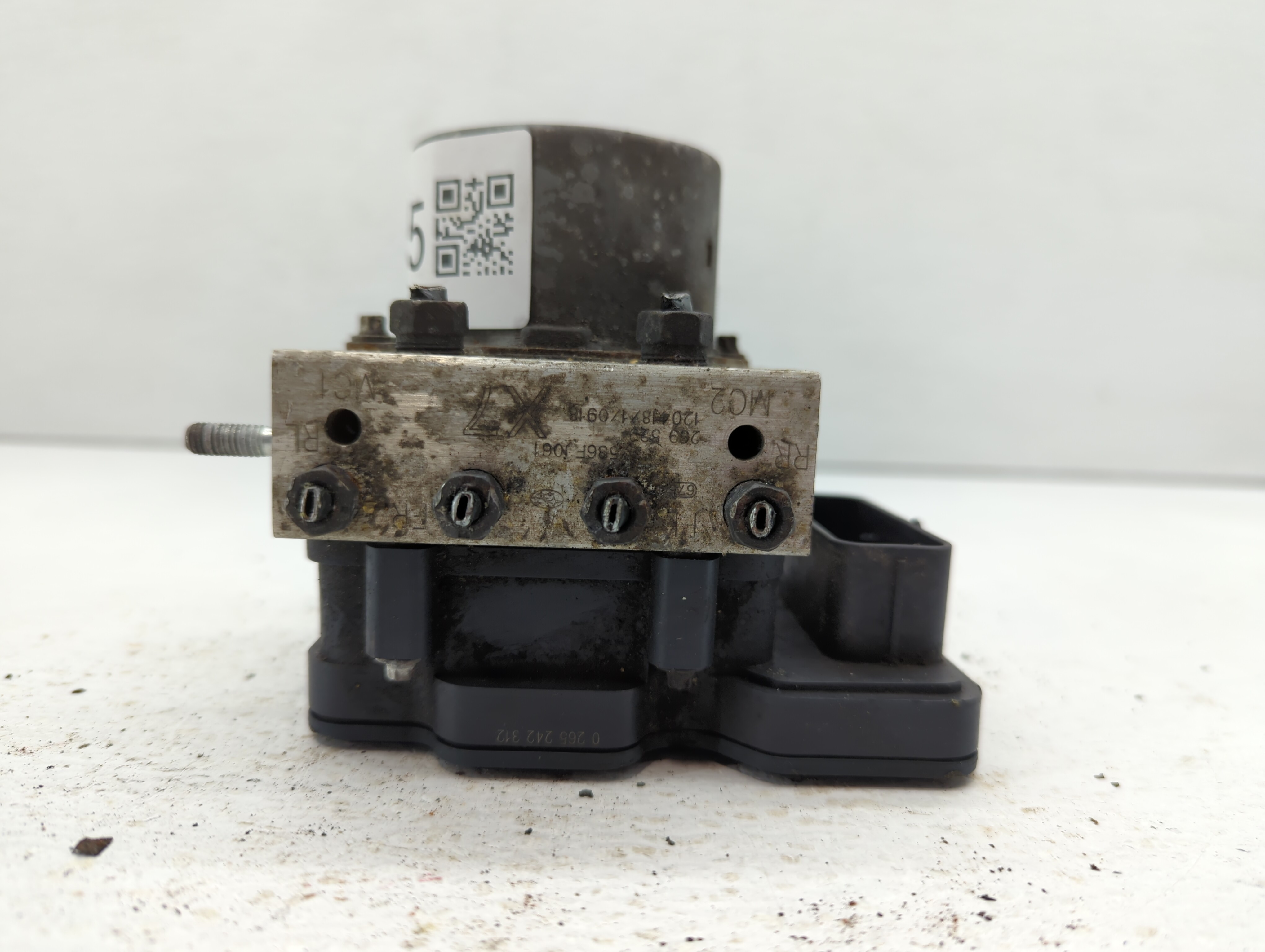 Picture of 2012-2012 Subaru Impreza Abs Pump Control Module 490085