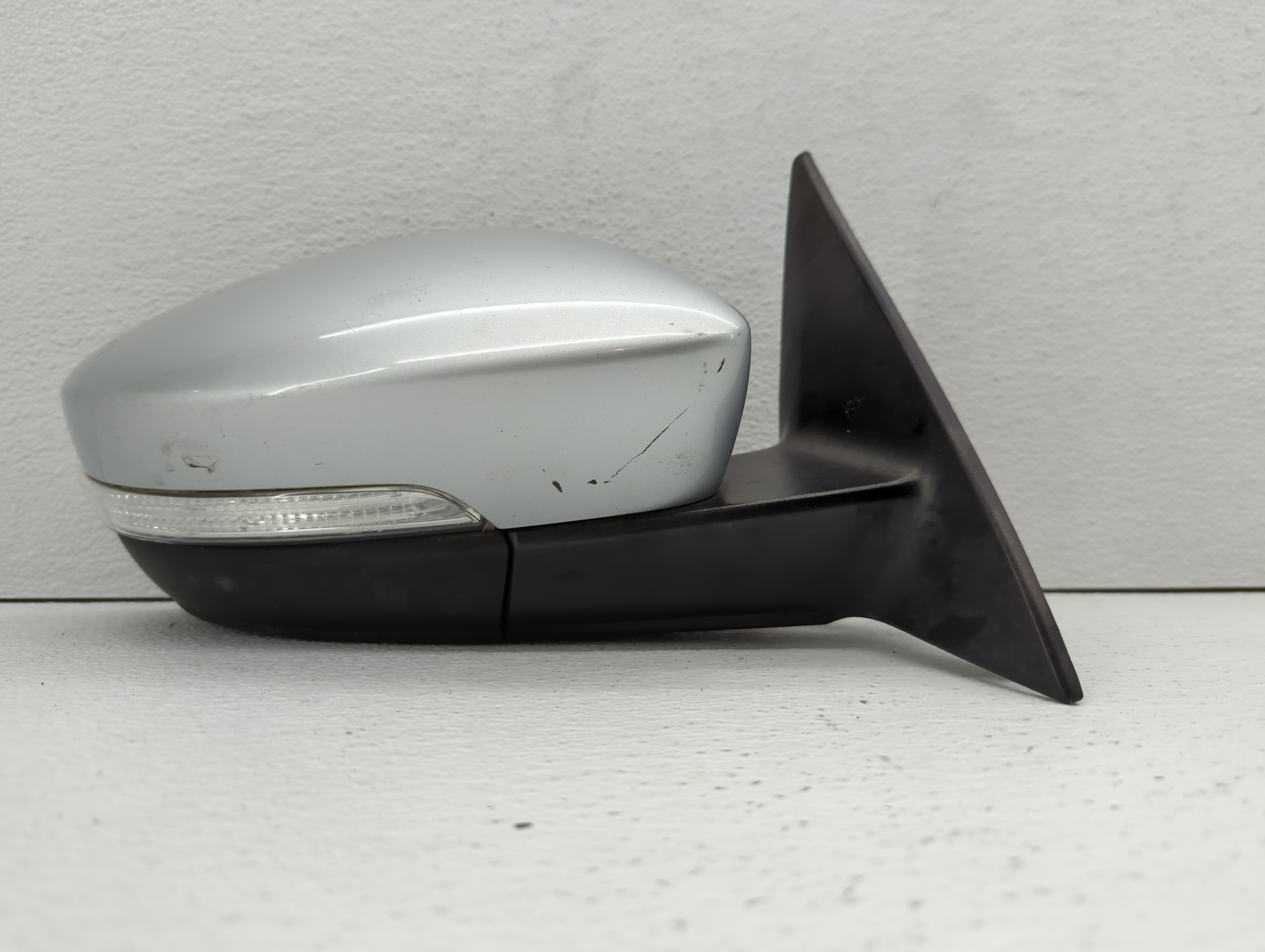 2011-2016 Volkswagen Jetta Passenger Right Side View Power Door Mirror 490128 - Oemusedautoparts1.com