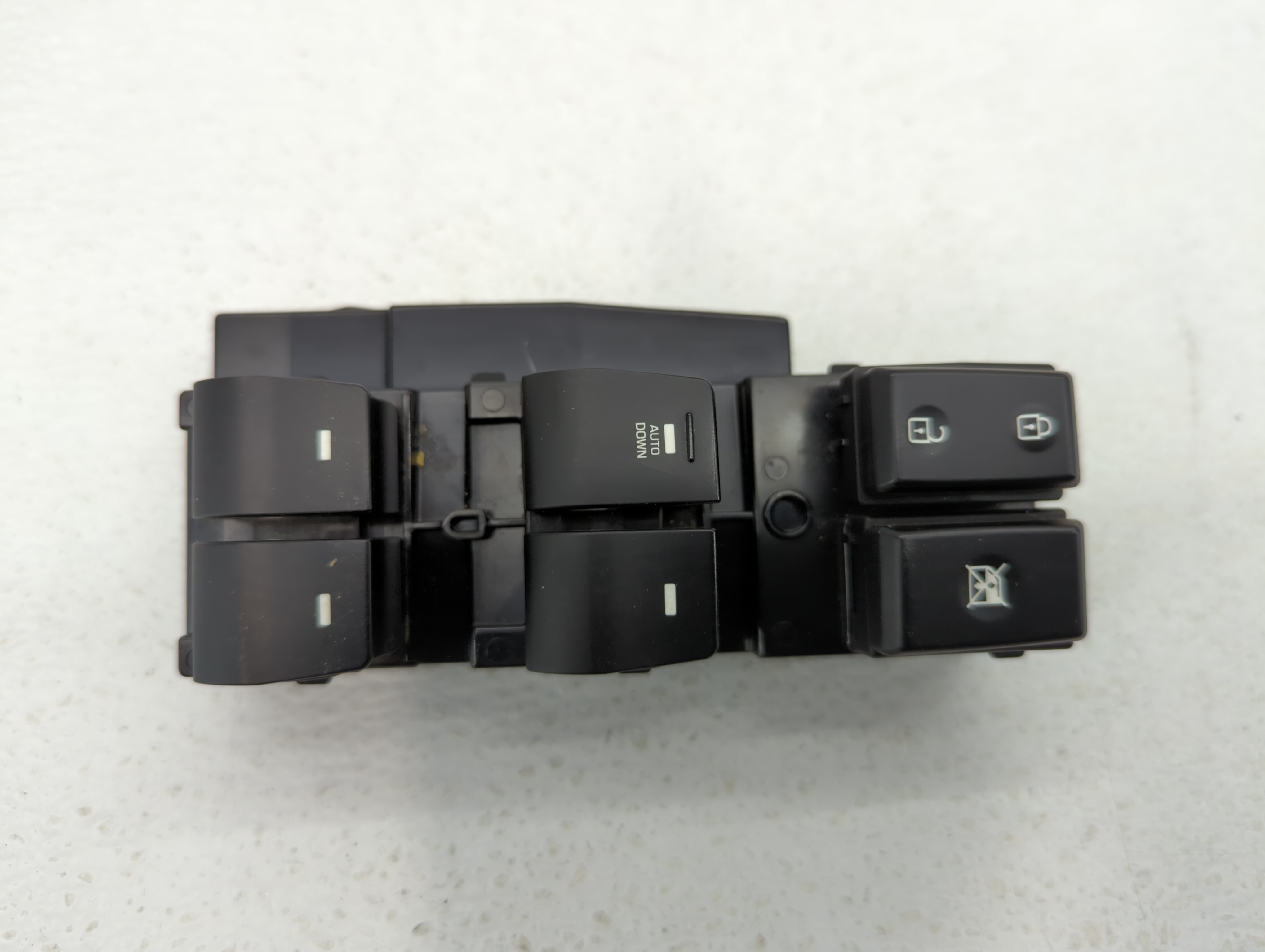 2017-2020 Hyundai Elantra Driver Left Door Master Power Window Switch 490349 - Oemusedautoparts1.com