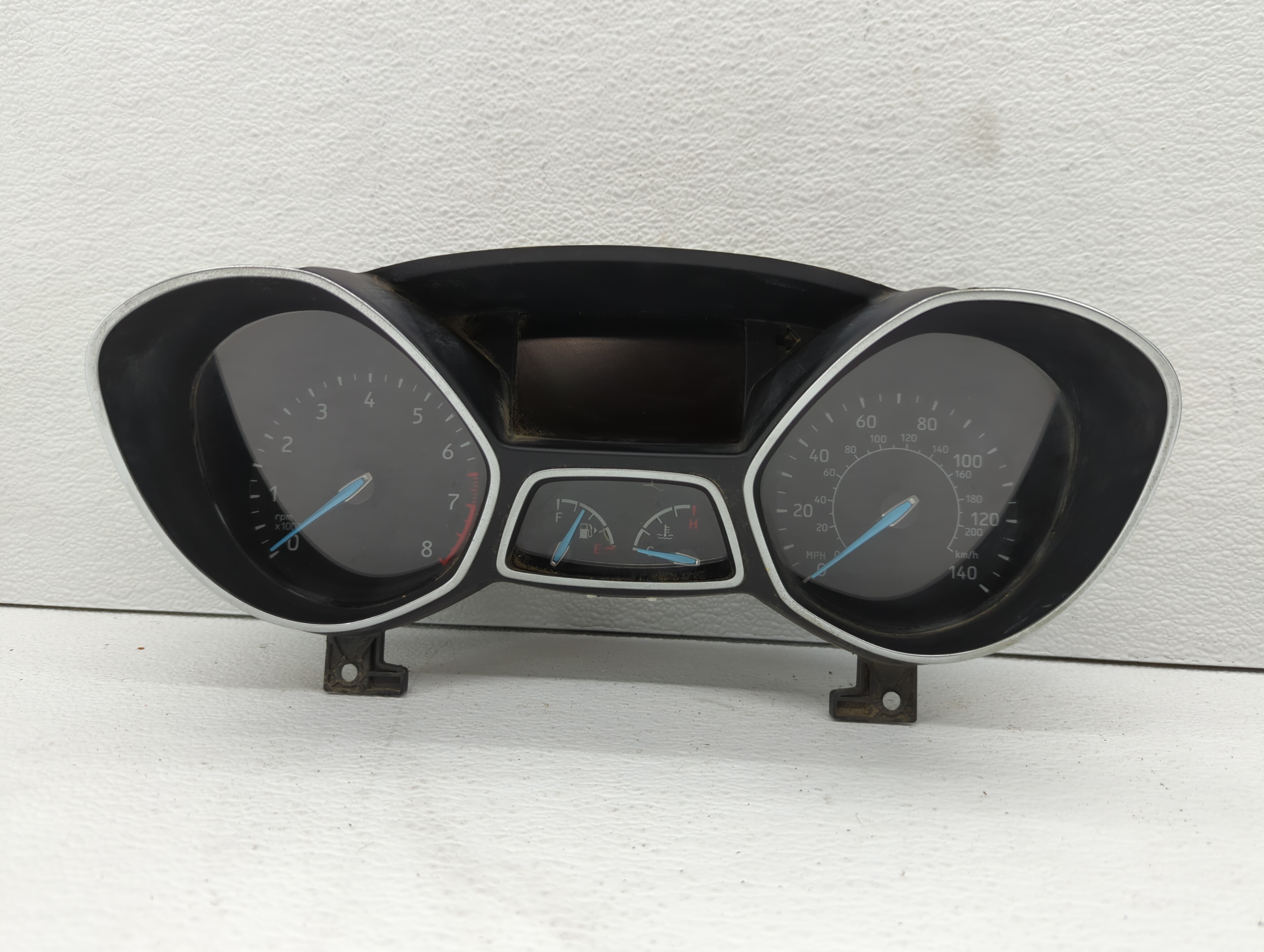 Picture of 2018 Ford Escape Speedometer Instrument Cluster Gauges 495010