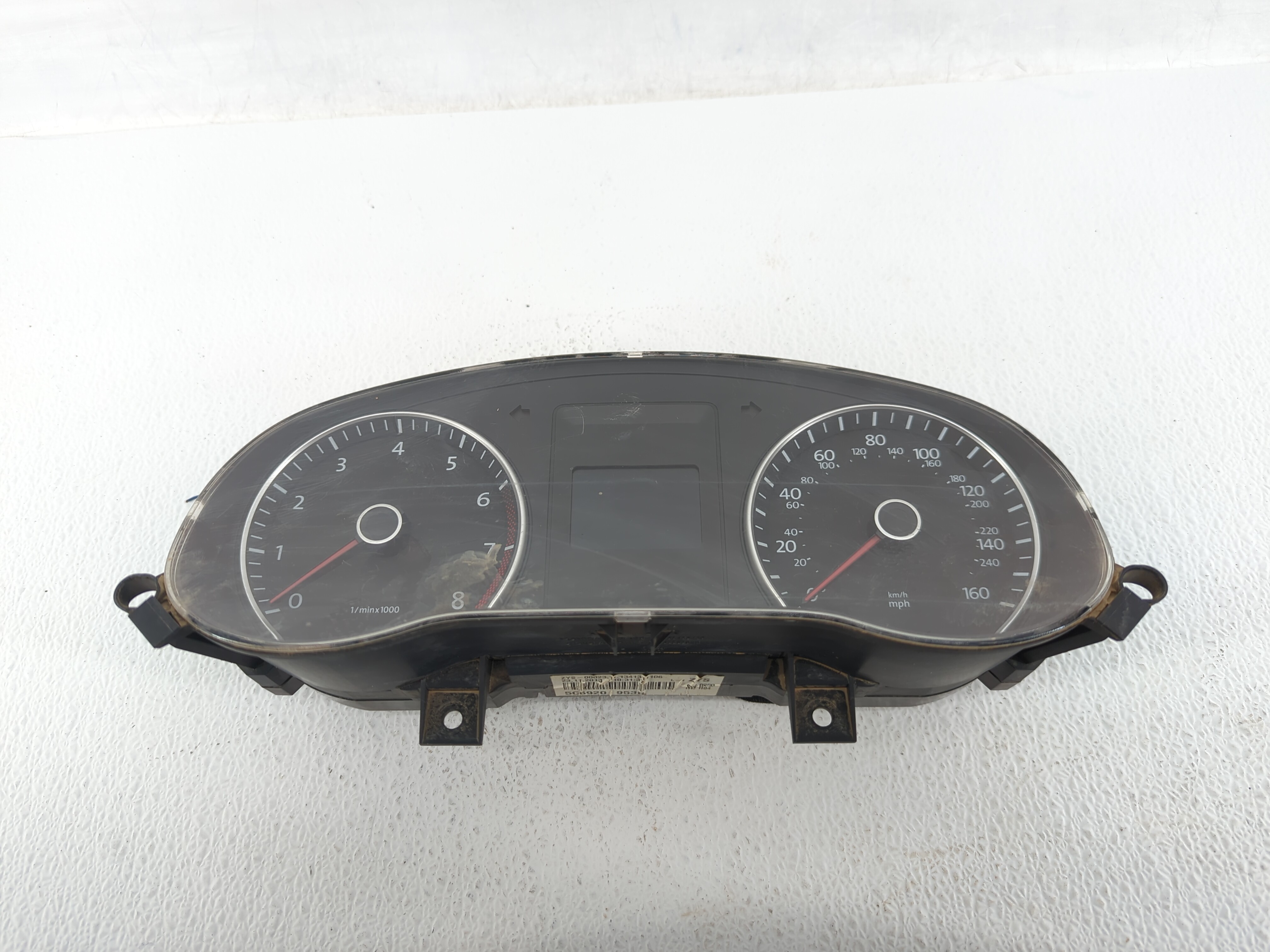 Picture of 2014-2014 Volkswagen Jetta Speedometer Instrument Cluster Gauges 495309