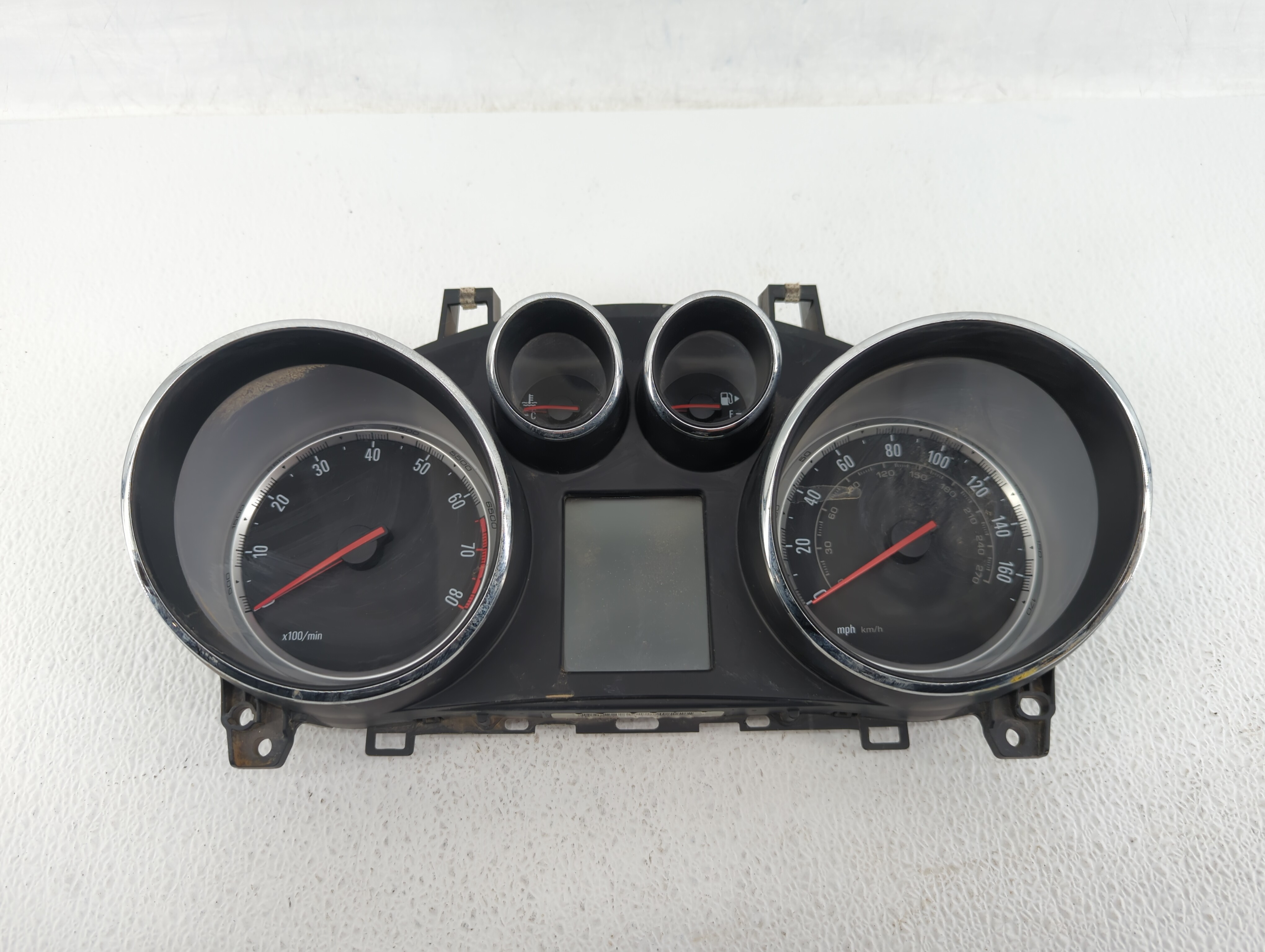 Picture of 2015-2015 Buick Encore Speedometer Instrument Cluster Gauges 42342739 495387