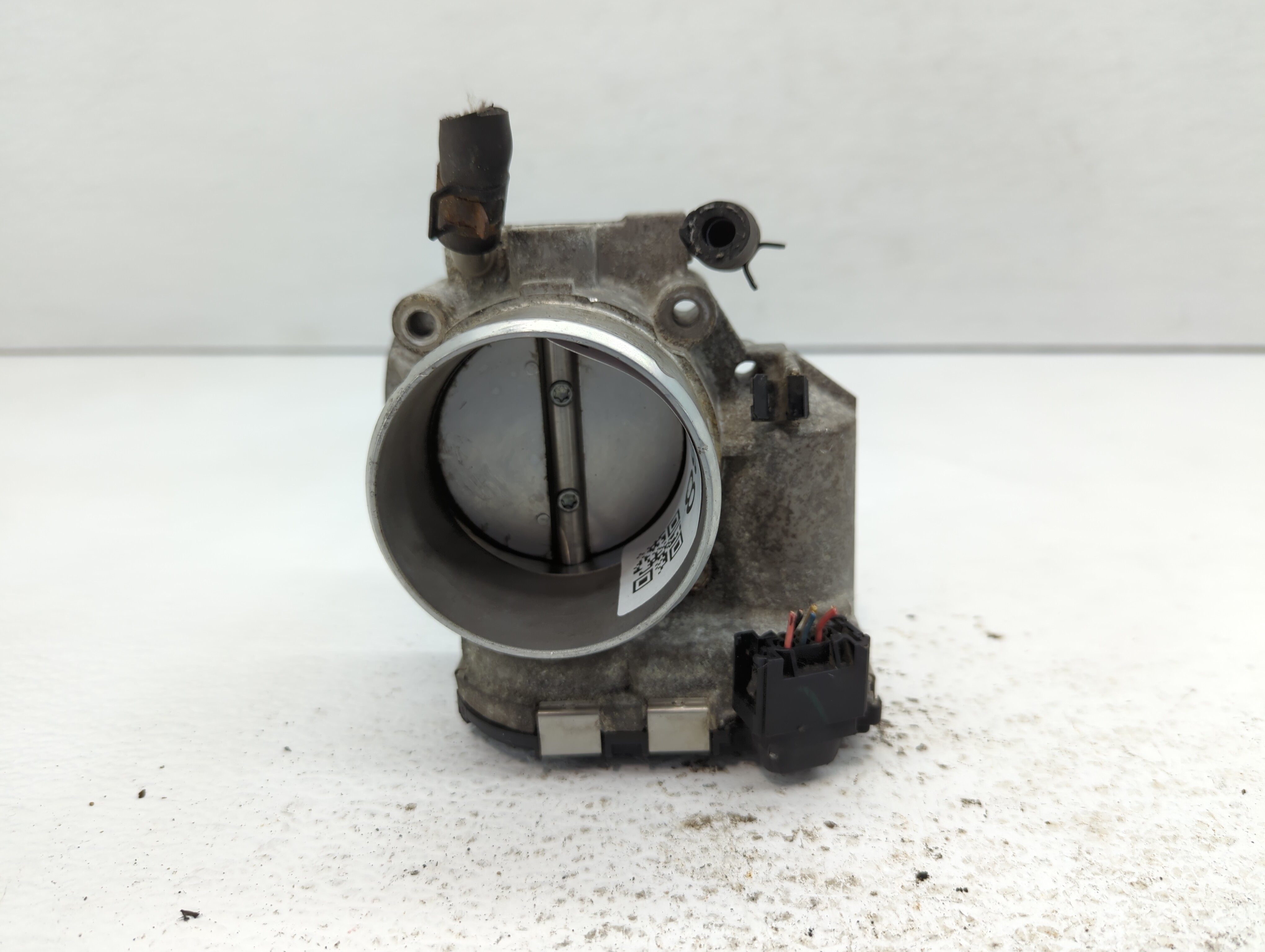 Picture of 2012-2015 Kia Sorento Throttle Body 496138