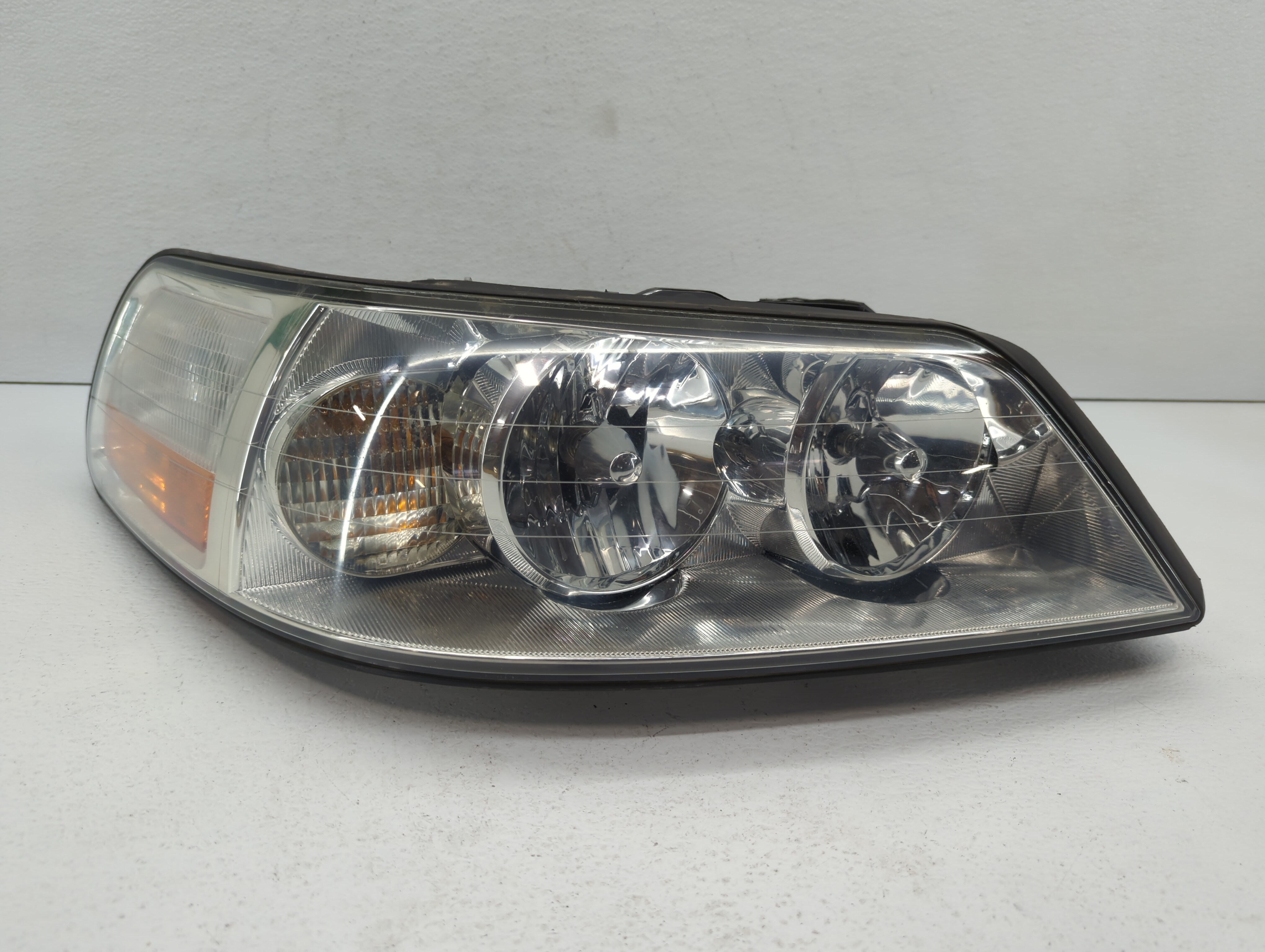 Picture of Fiat Linea Passenger Right Oem Head Light Headlight Lamp 498122
