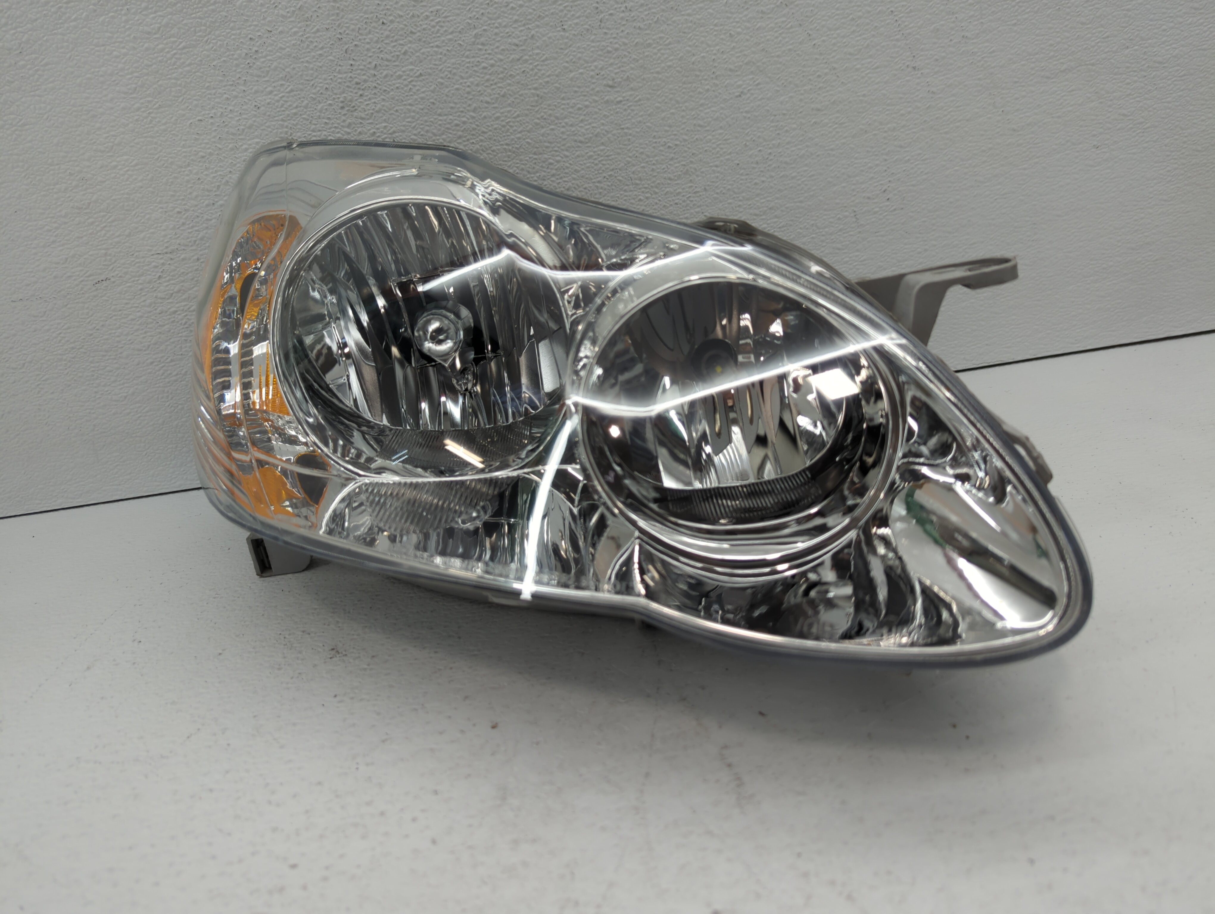 2004-2008 Toyota Corolla Passenger Right Oem Head Light Headlight Lamp 498967 - Oemusedautoparts1.com
