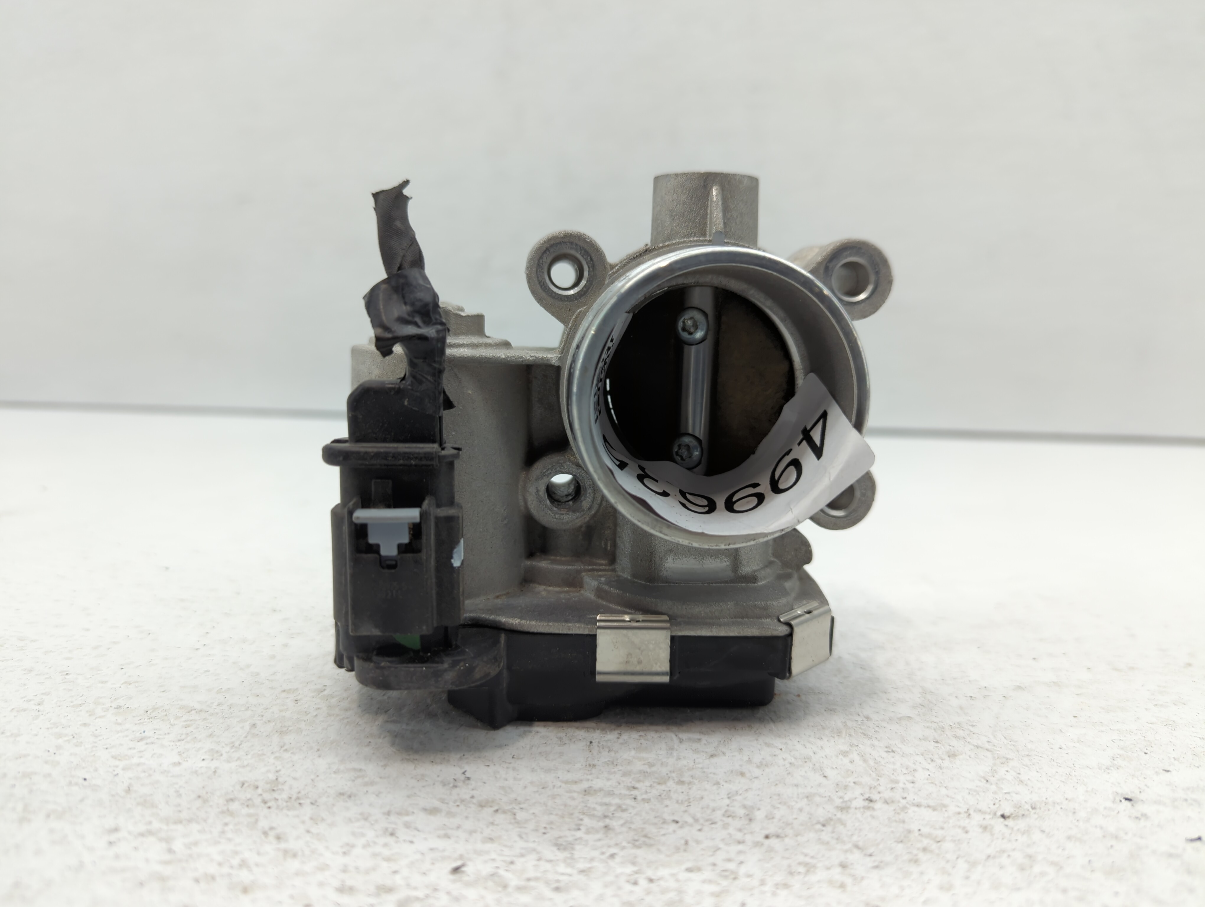 Picture of 2016-2021 Chevrolet Malibu Throttle Body 499635