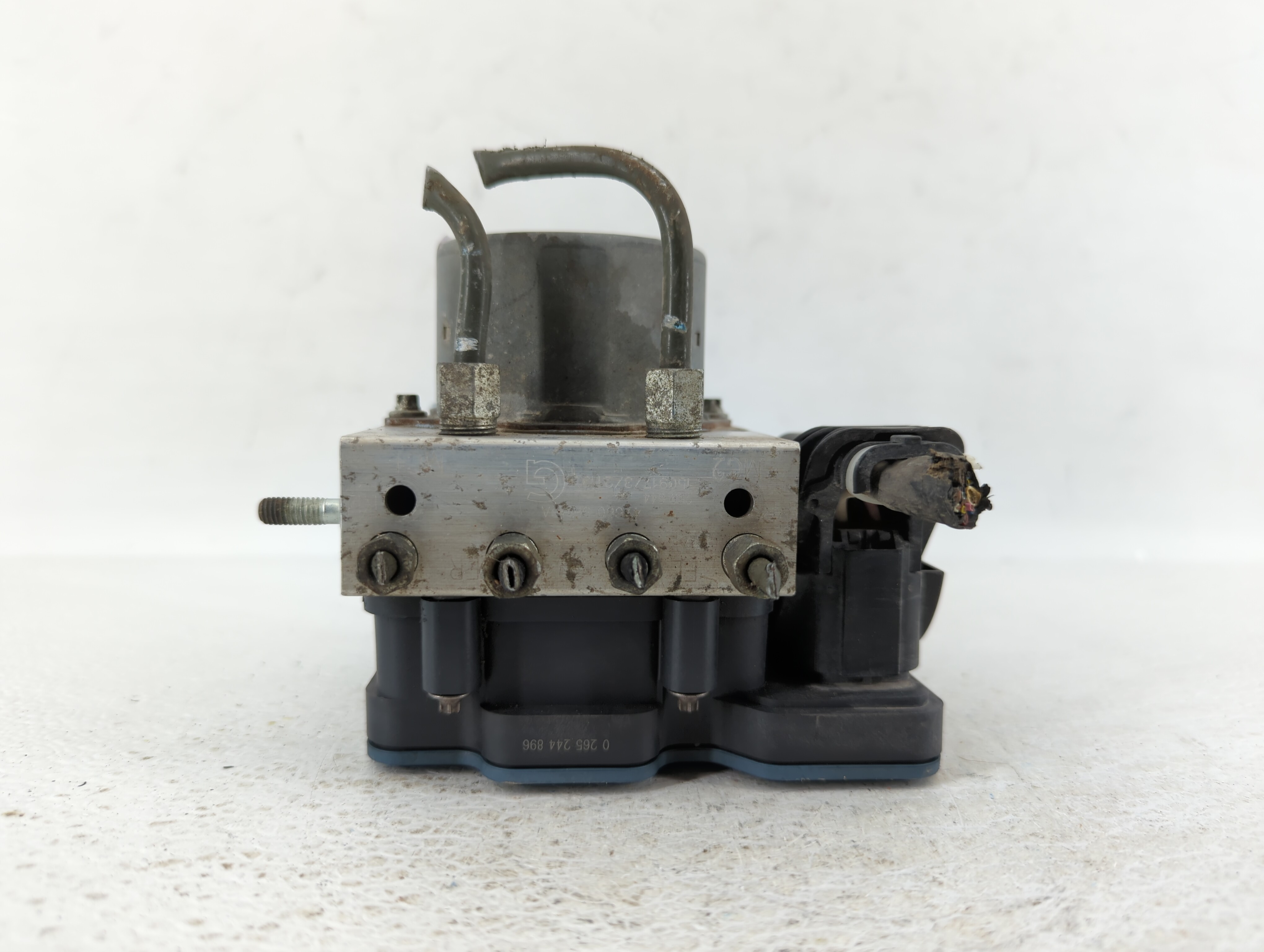 Picture of 2013-2015 Nissan Altima Abs Pump Control Module 500955