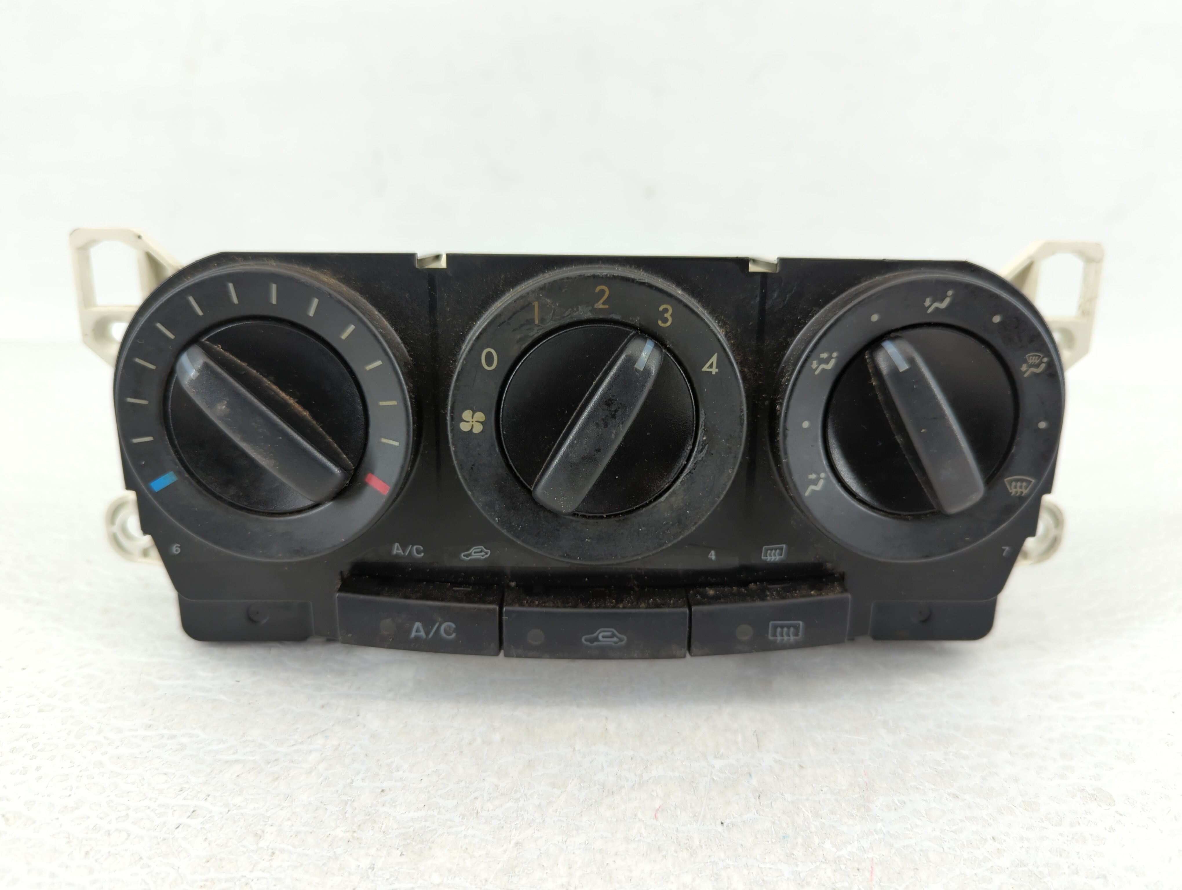 Picture of 2007-2009 Mazda Cx-7 Ac Heater Climate Control Temperature Oem 504372
